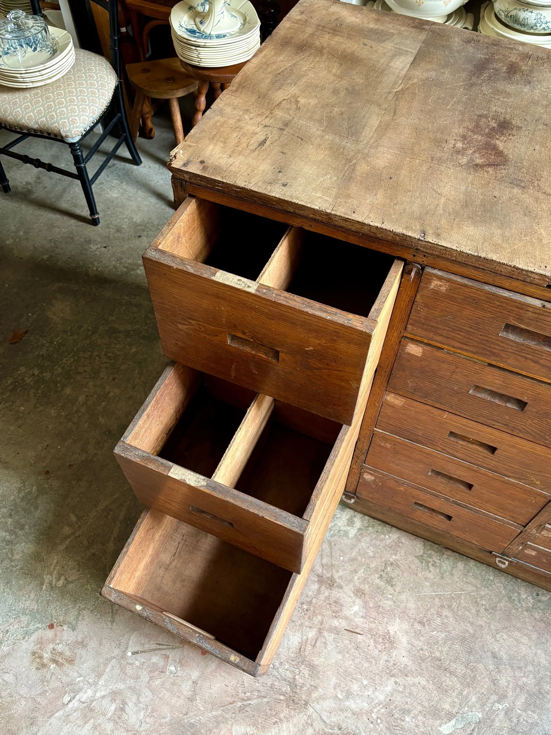 meuble-metier-tiroirs-rangement-bois-commode-vintage-axs-design-paris-france