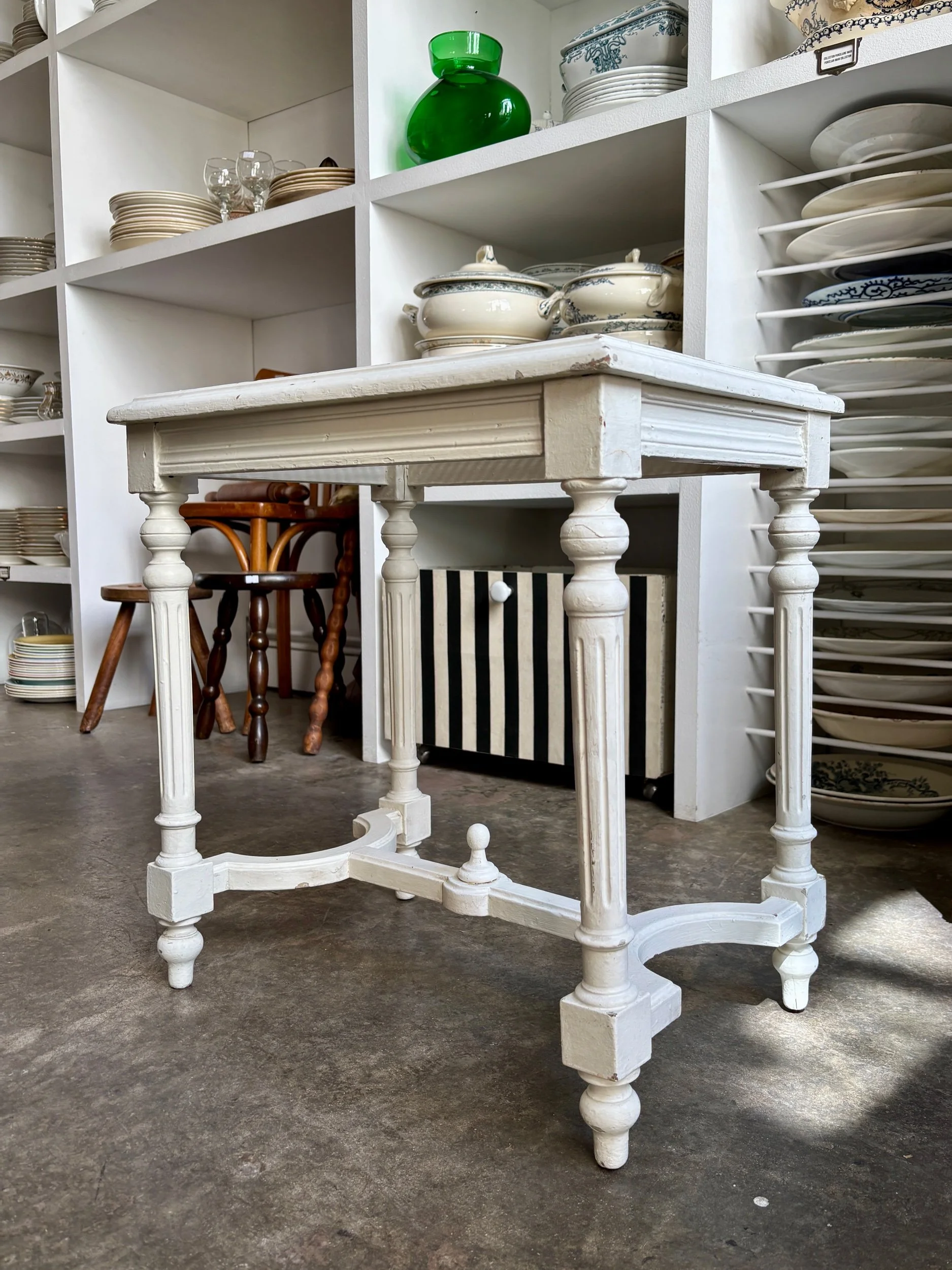 tabouret-banc-piano-bois-blanc-cannage-axs-design-paris-france