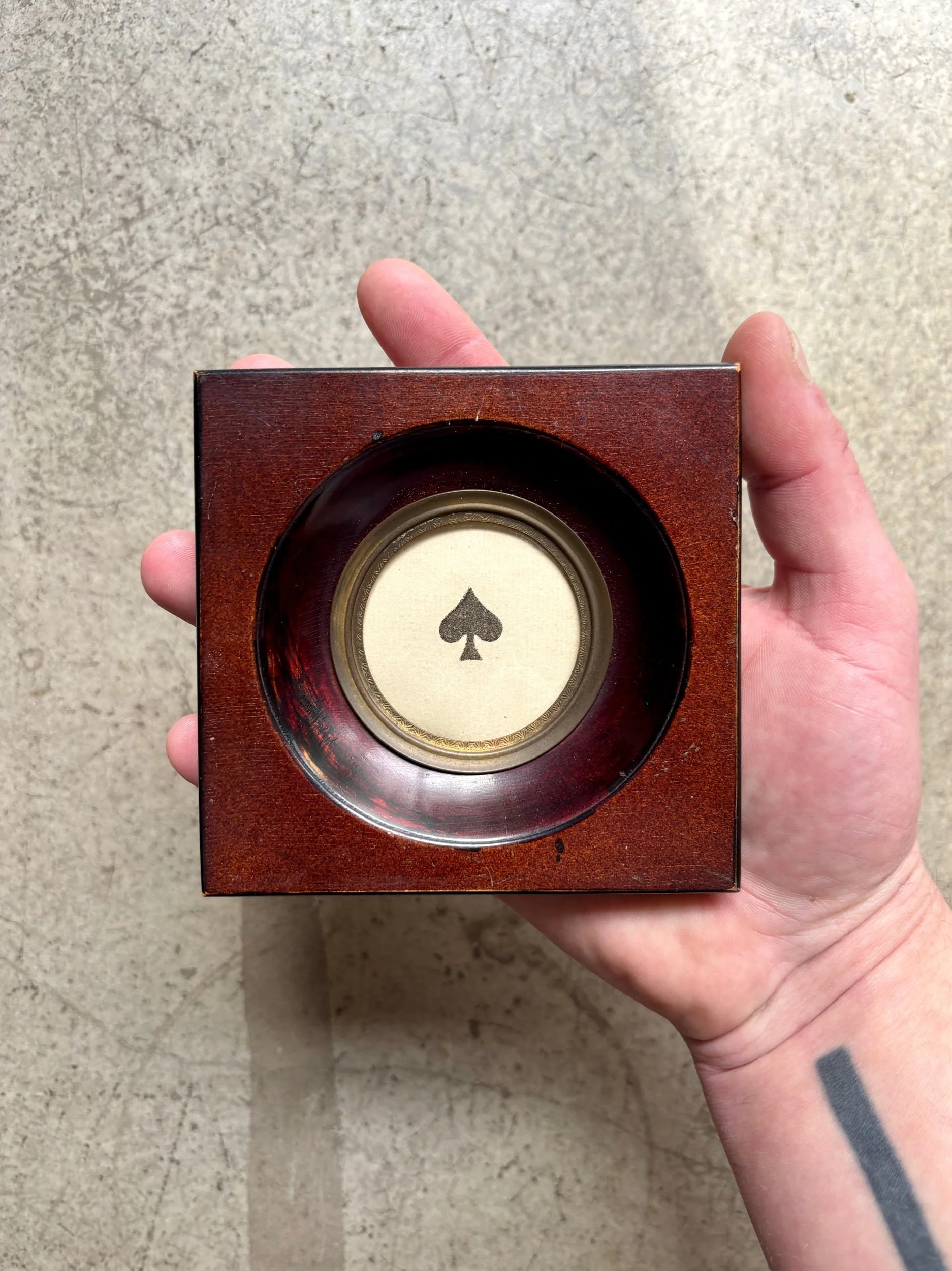 cadre-bois-napoleon-III-carte-decoration-vintage-axs-design-paris-france