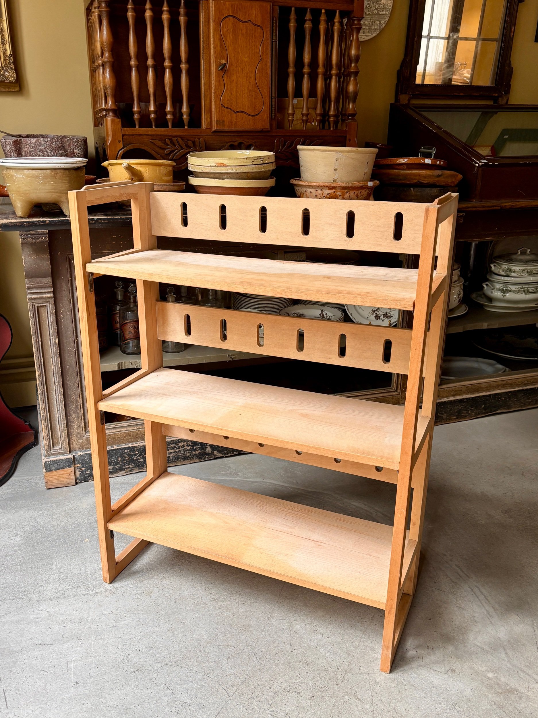 etagere-bouquiniste-meuble-bois-vintage-axs-design-paris-france