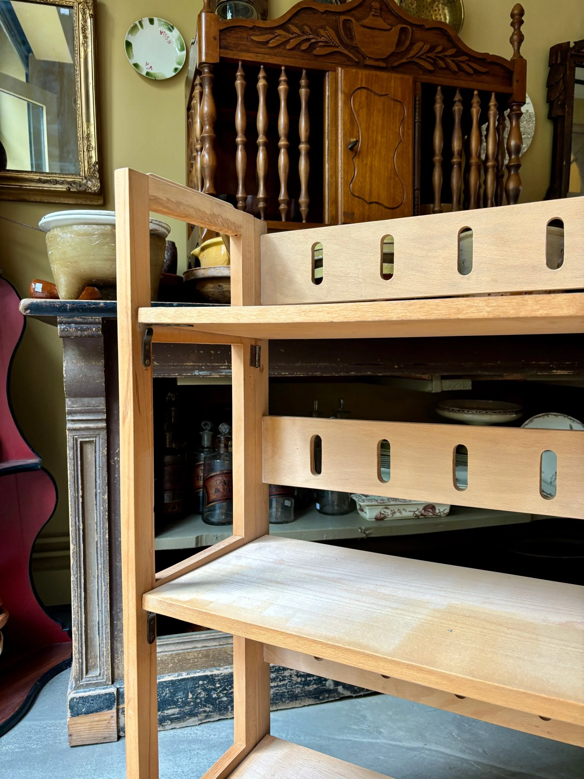etagere-bouquiniste-meuble-bois-vintage-axs-design-paris-france