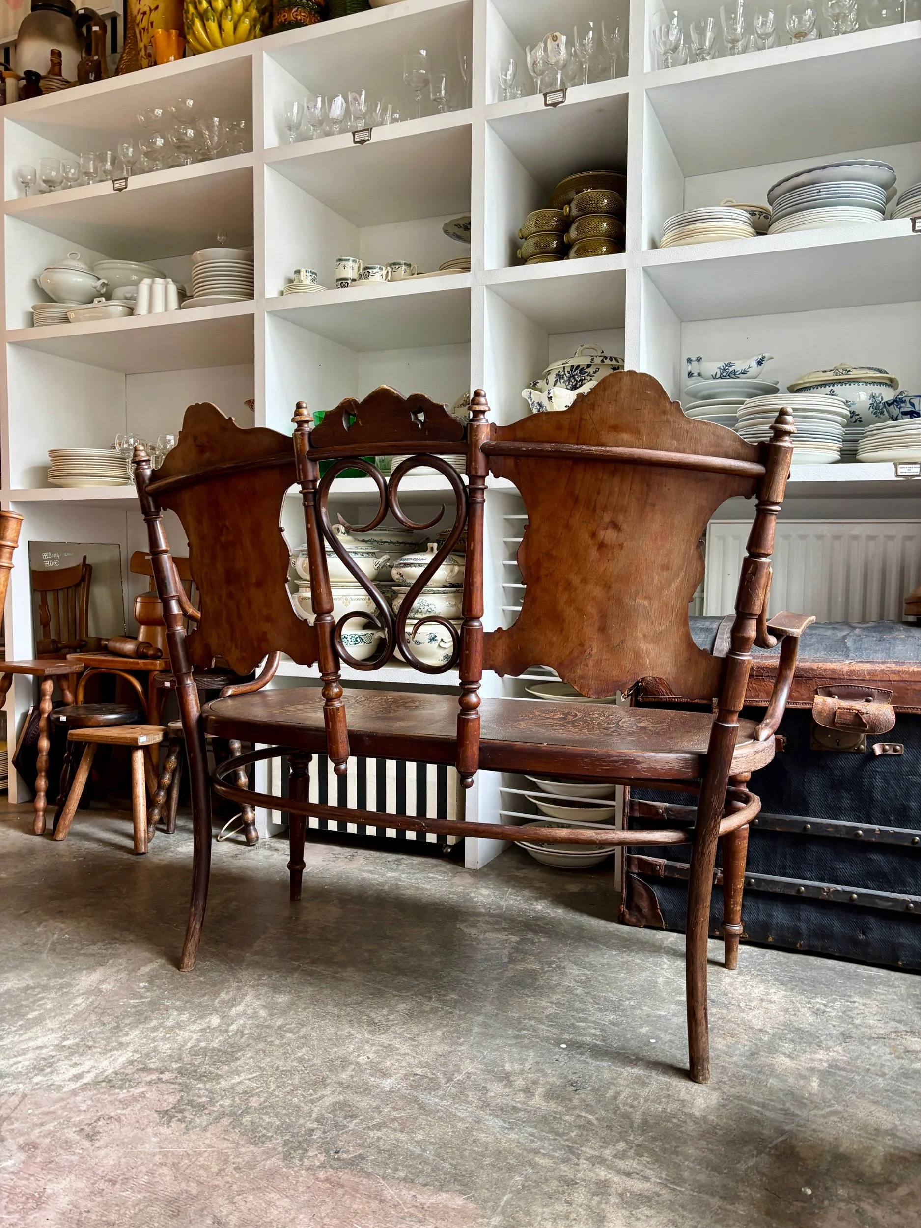 banc-banquette-hetre-cintre-assise-vintage-axs-design-paris-france