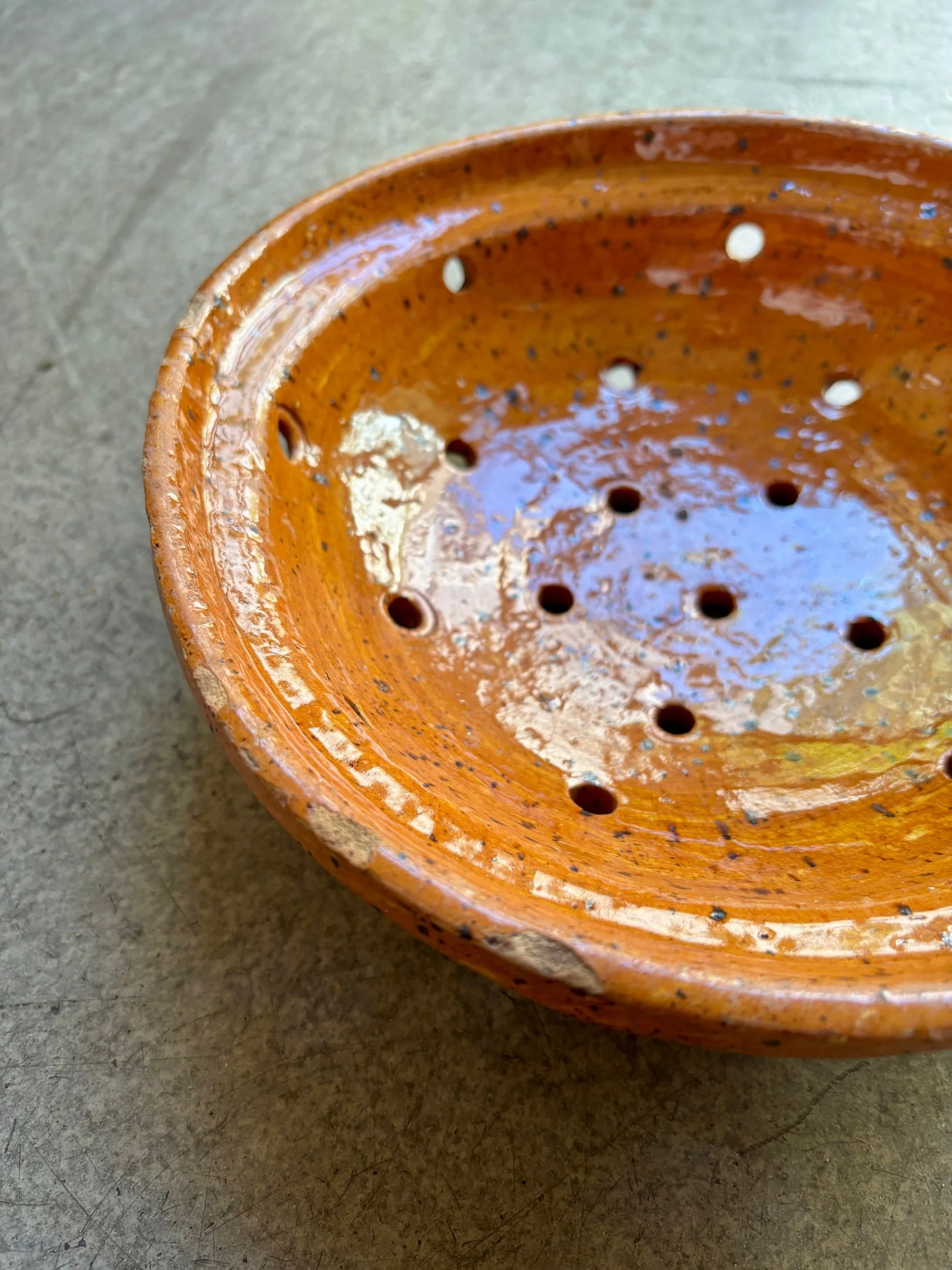 passoire-terre-cuite-ceramique-vintage-axs-design-paris-france-2