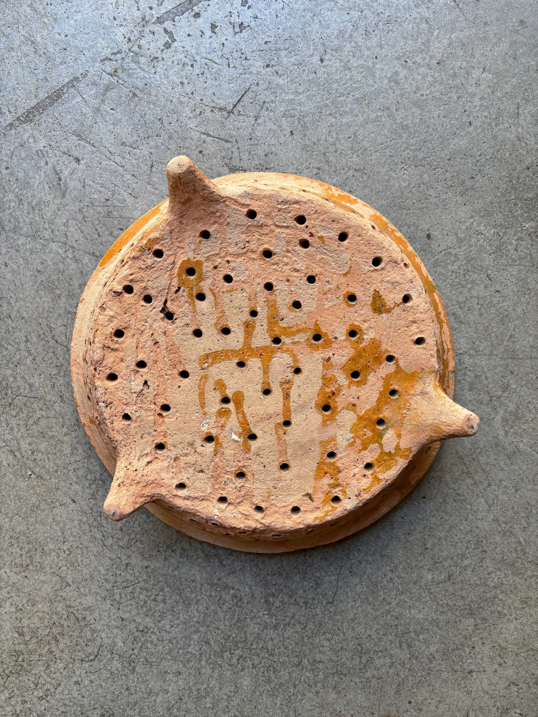 passoire-terre-cuite-ceramique-vintage-axs-design-paris-france-3