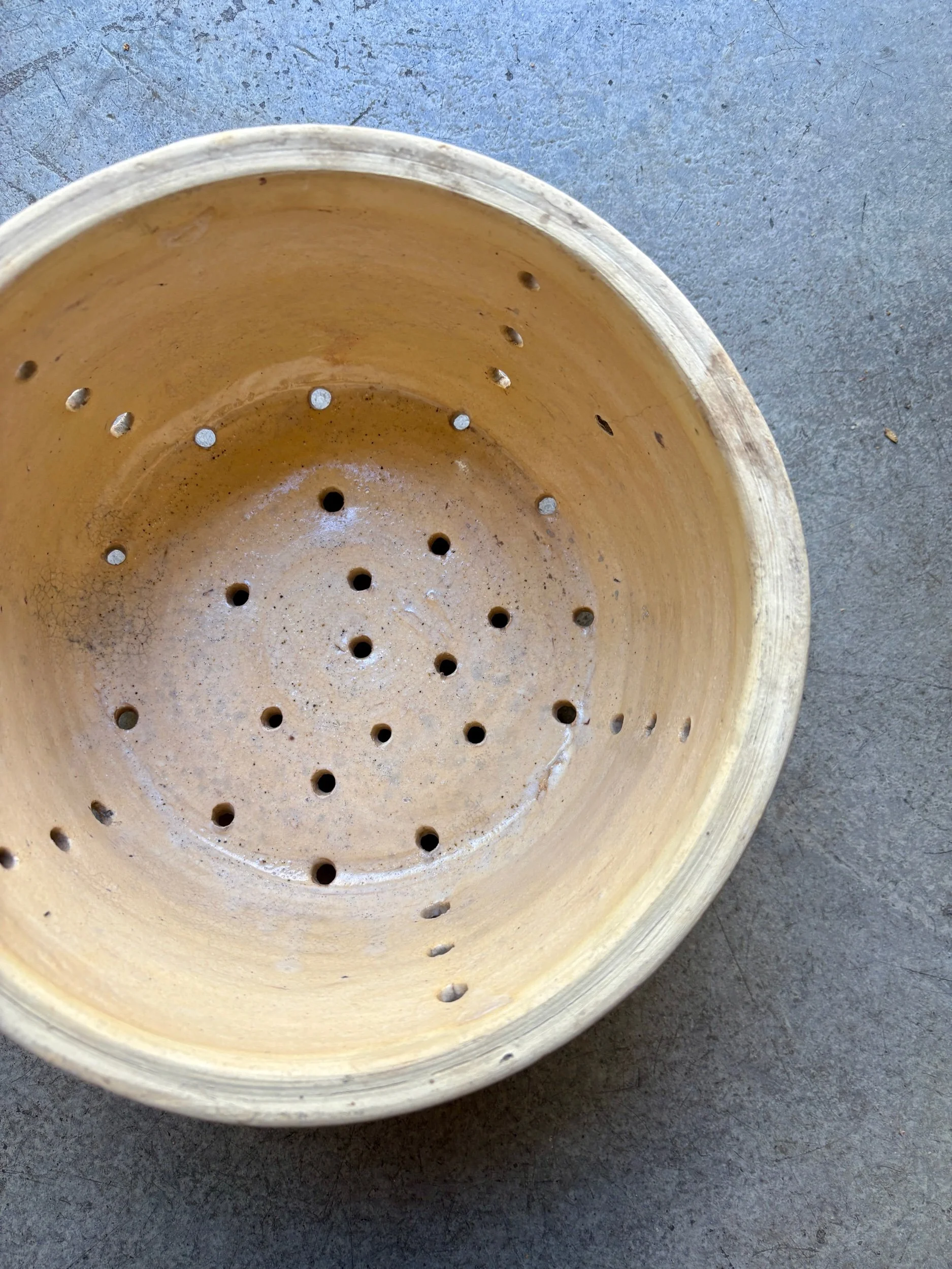 passoire-terre-cuite-ceramique-vintage-axs-design-paris-france-4