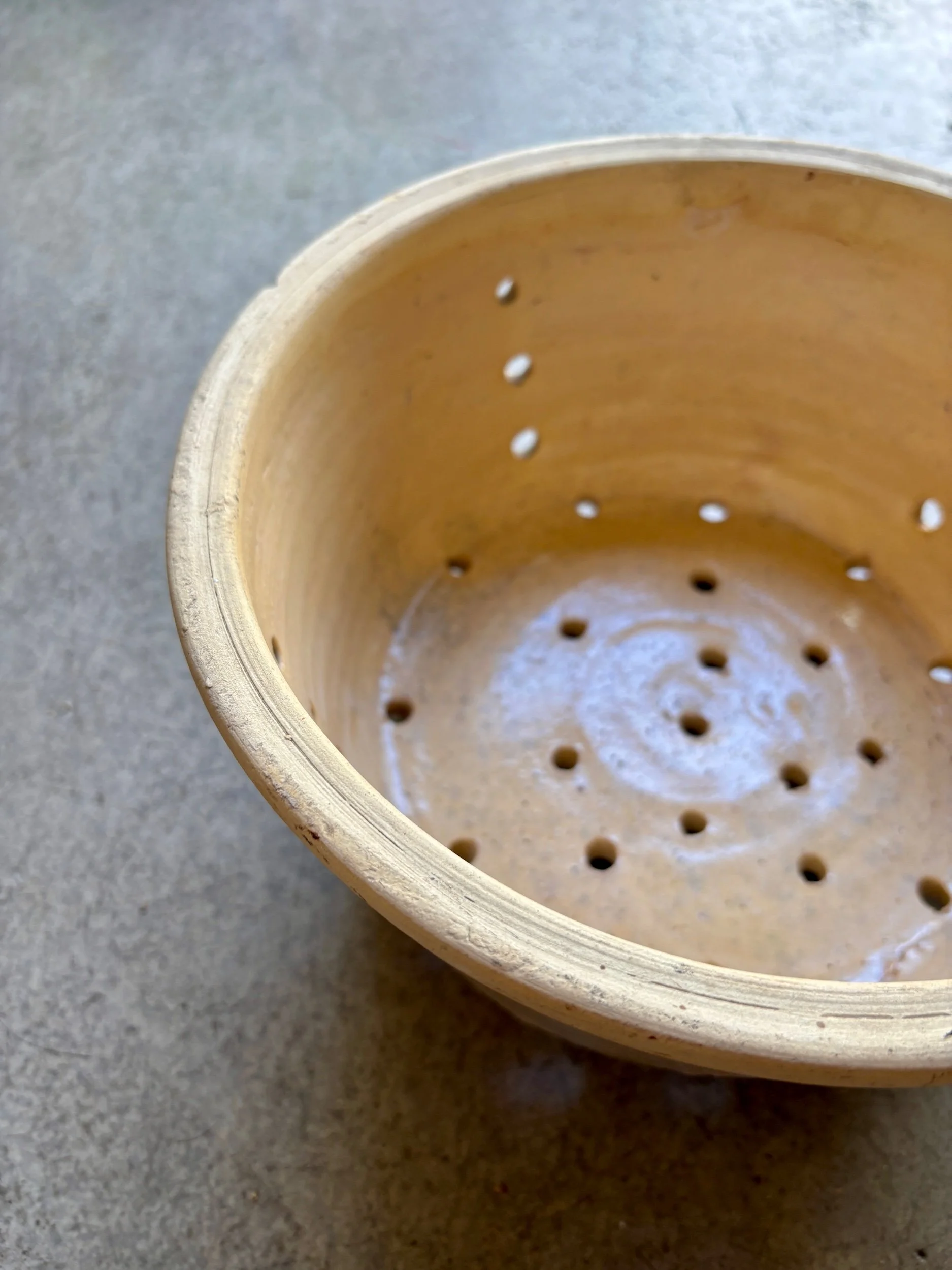 passoire-terre-cuite-ceramique-vintage-axs-design-paris-france-4