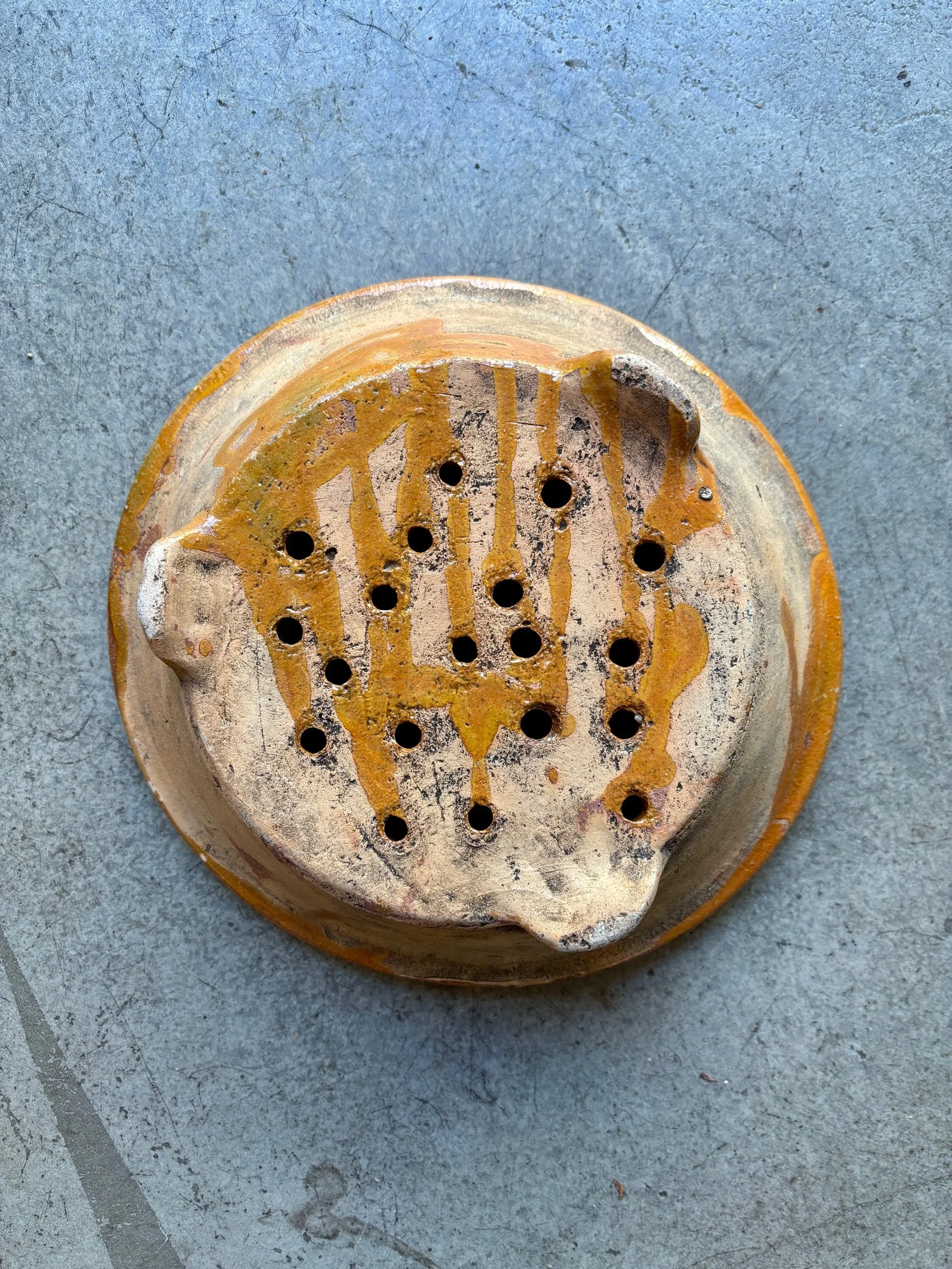 passoire-terre-cuite-ceramique-vintage-axs-design-paris-france-5