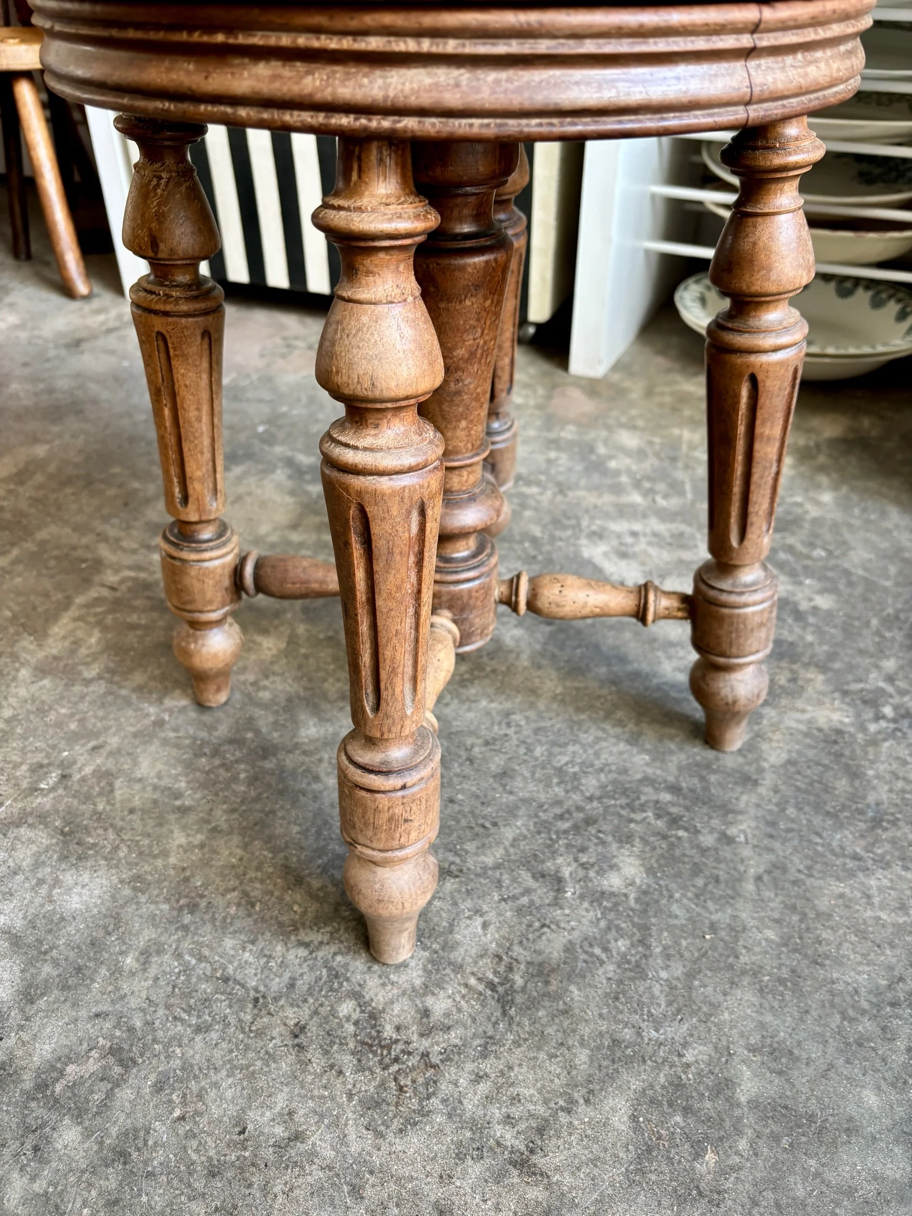 tabouret-piano-bois-coton-rose-fleurs-assise-vintage-axs-design-paris-france