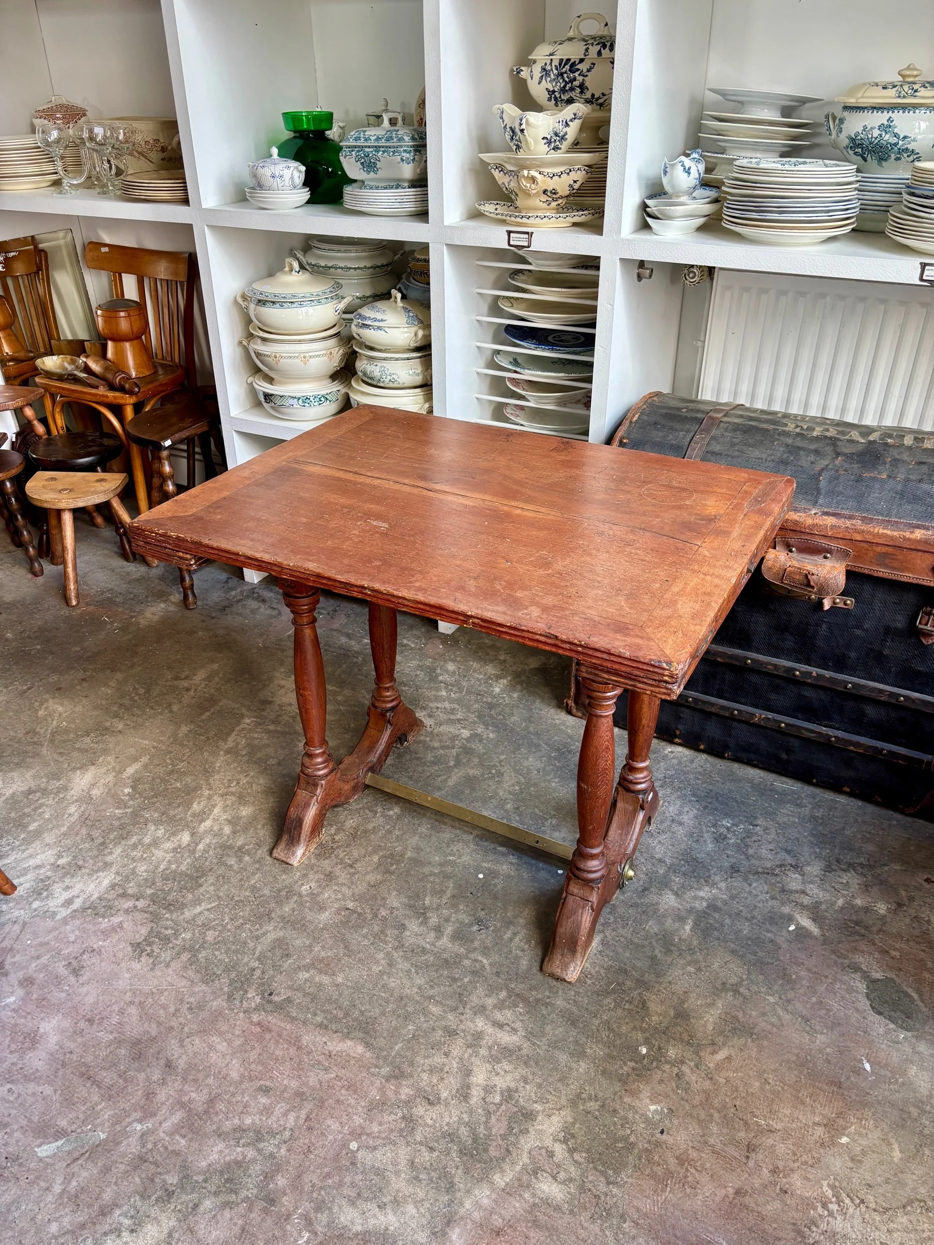 Table bistrot à abattants en bois foncé ☐ 85-110 x 64,5 cm