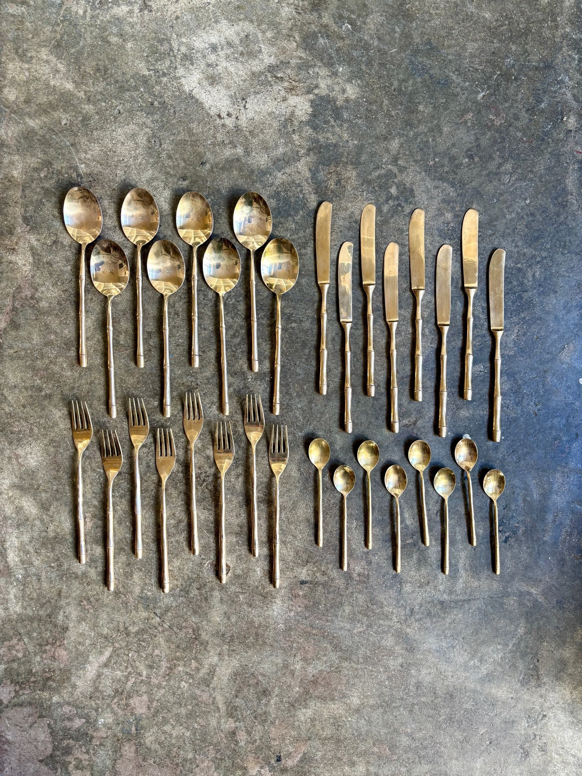 couverts-fourchette-couteau-cuillere-bambou-dore-vintage-axs-design-paris-france