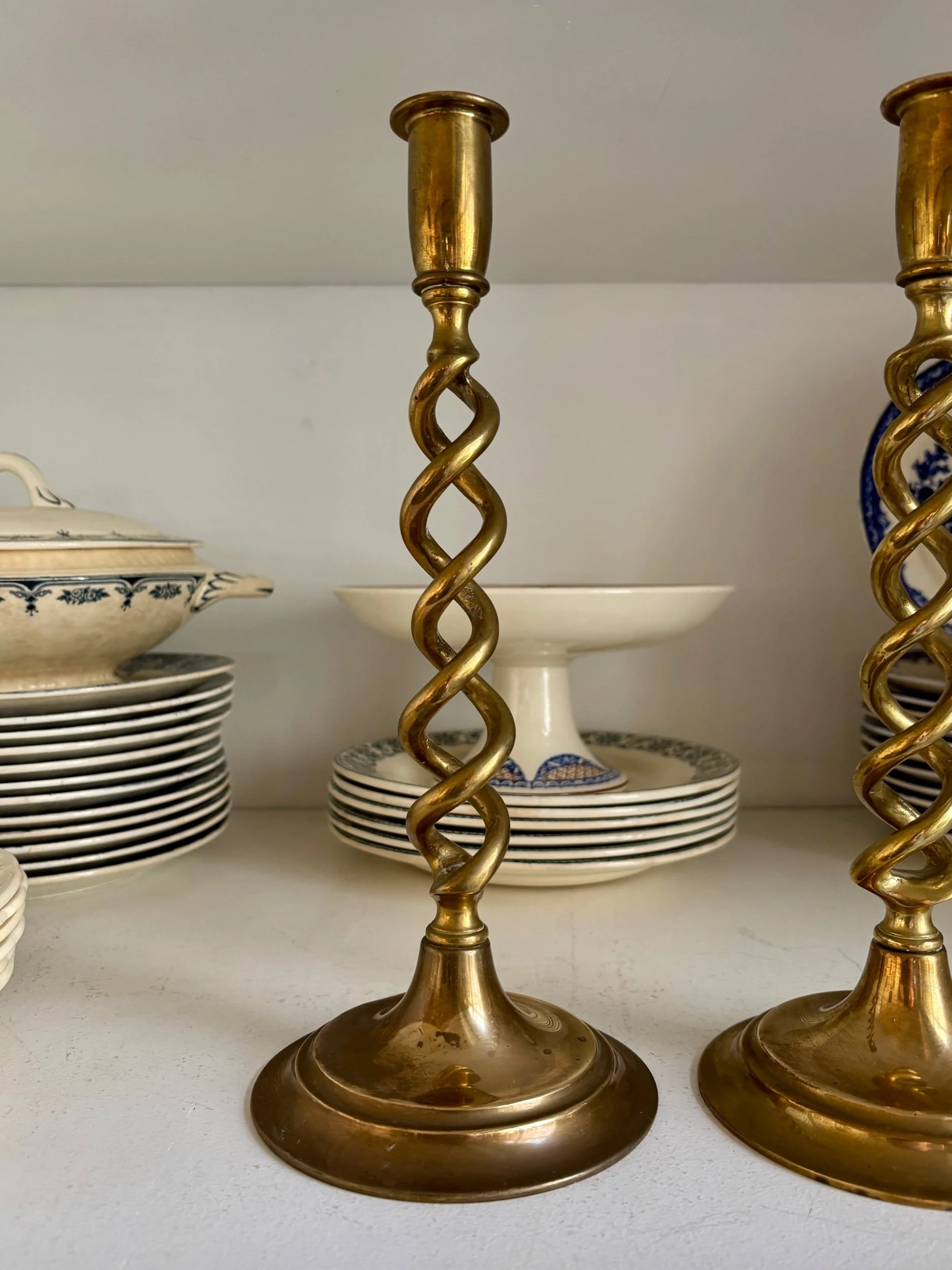 bougeoirs-laiton-dore-torsade-decoration-vintage-axs-design-paris-france