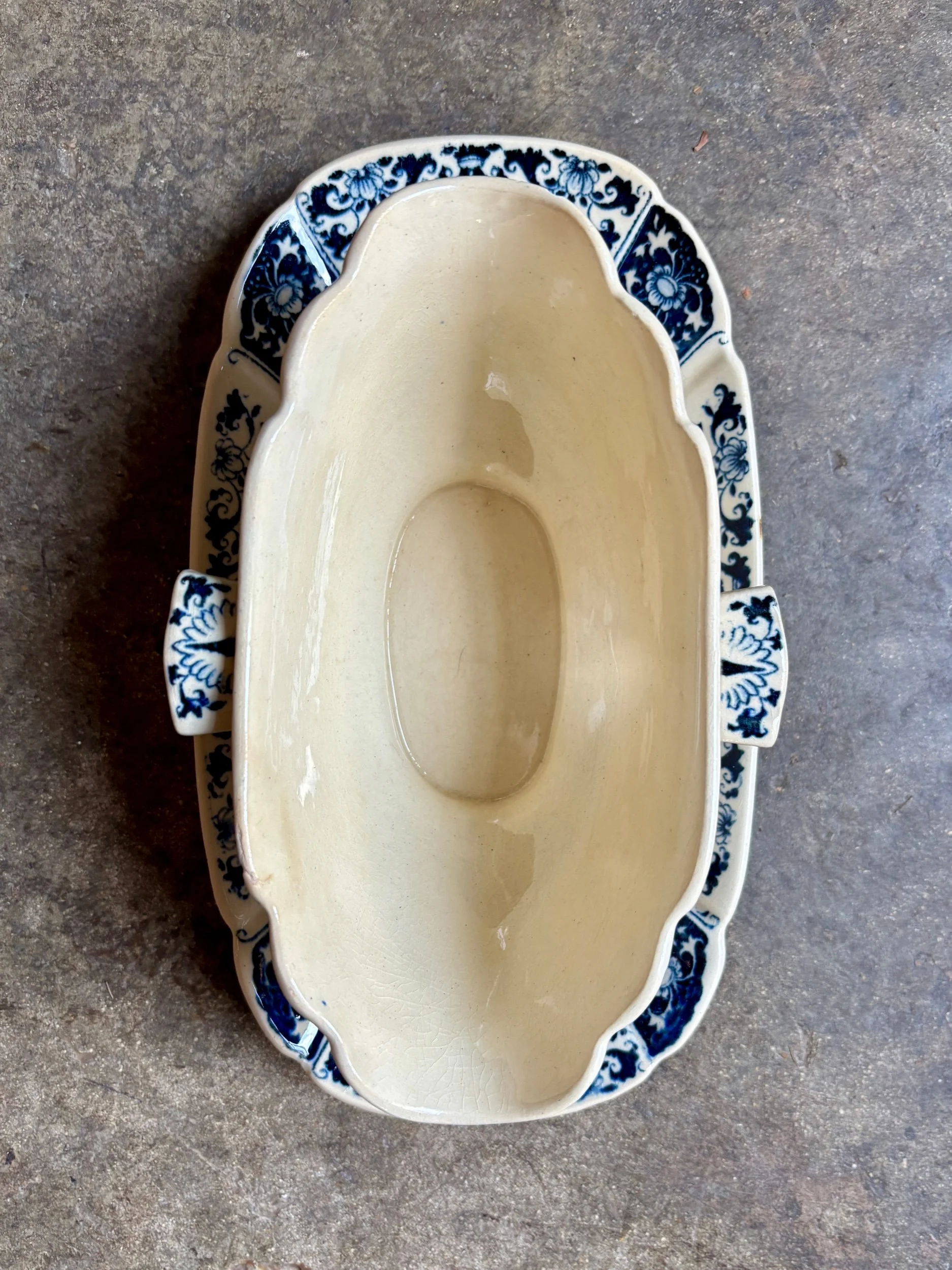 sauciere-gien-ibis-bleu-terre-de-fer-vaisselle-vintage-axs-design-paris-france
