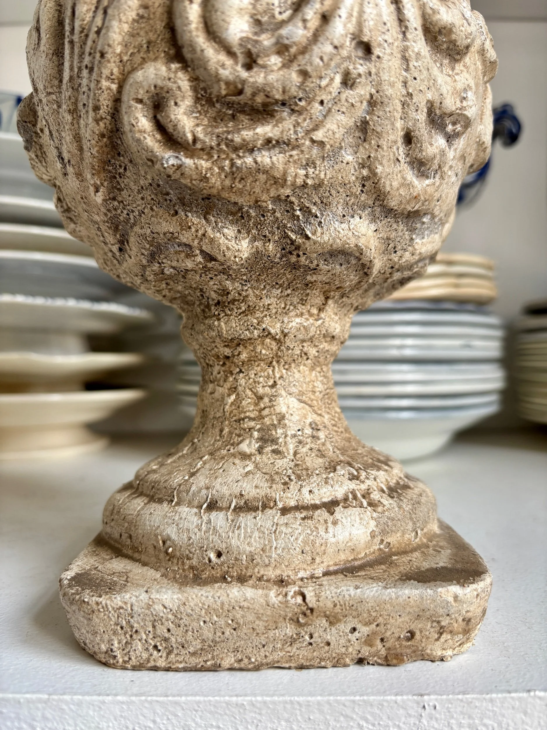boule-ornement-beton-jardin-hiver-decoration-axs-design-paris-france