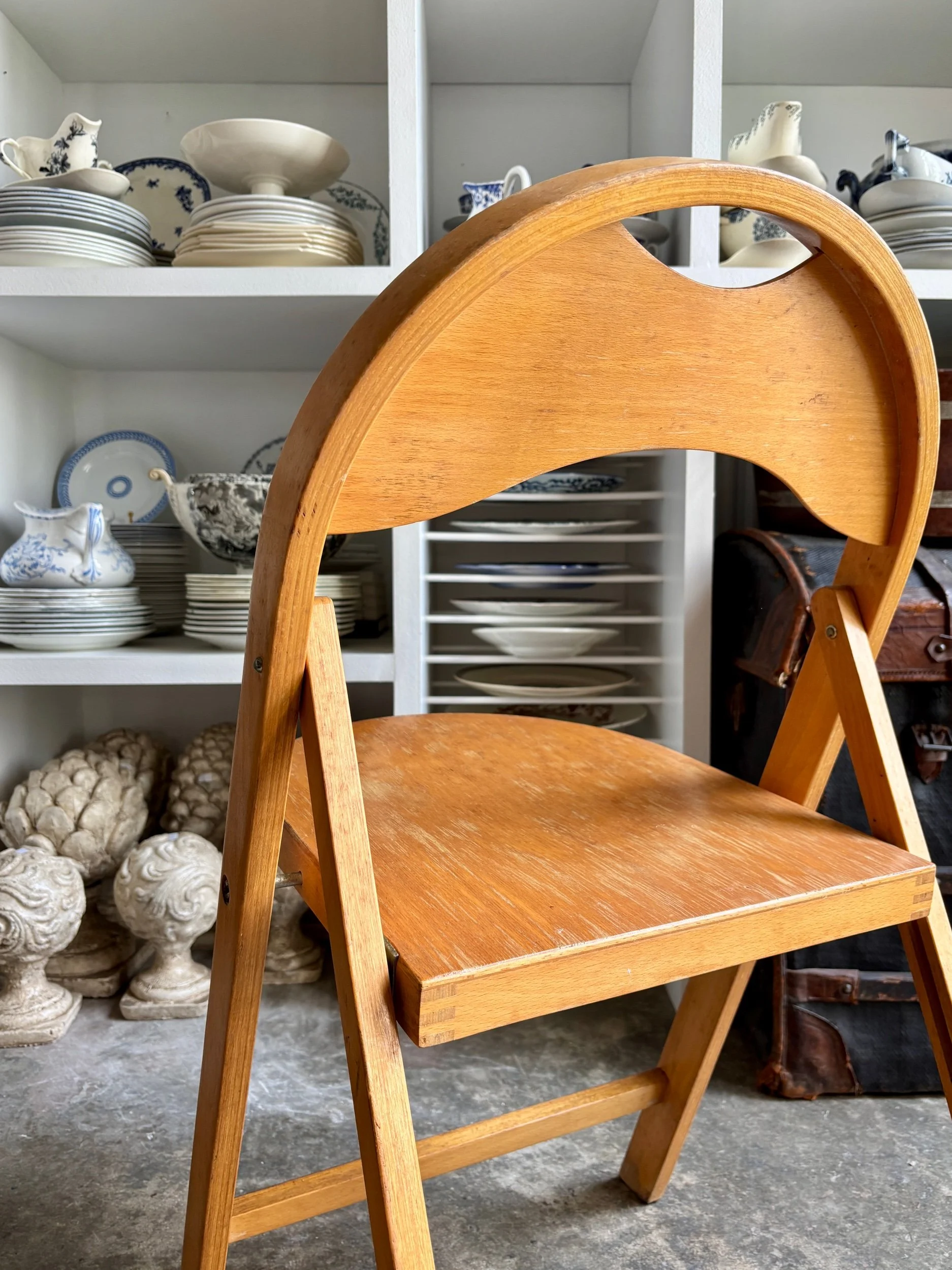 chaise-pliante-bois-clair-assise-vintage-axs-design-paris-france