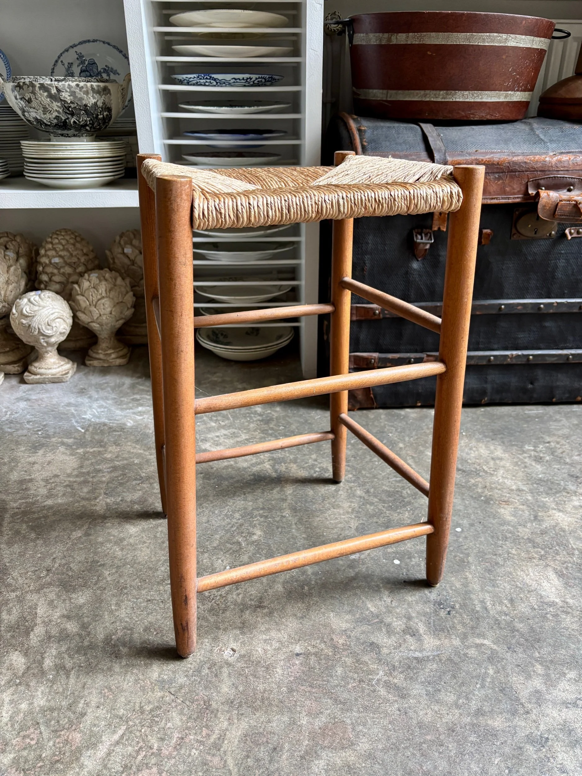 tabouret-haut-paille-bois-tressee-assise-vintage-axs-design-paris-france