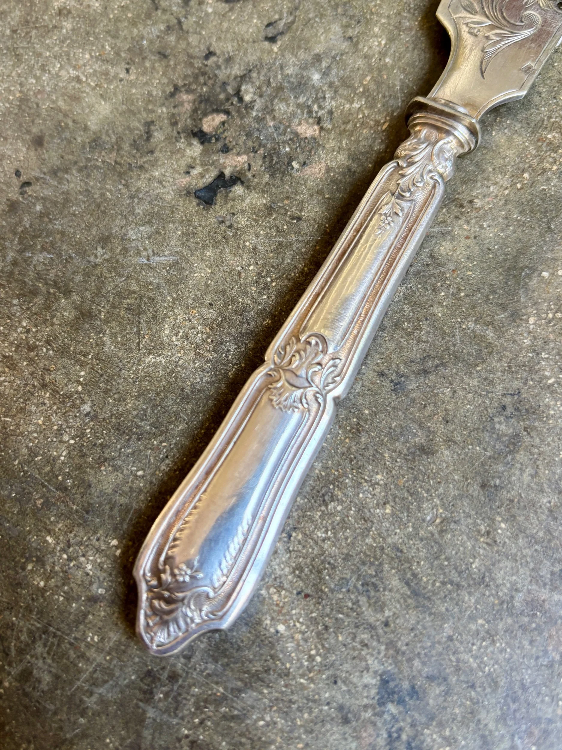 couteau-mignardise-couvert-service-argent-vaisselle-vintage-axs-design-paris-france
