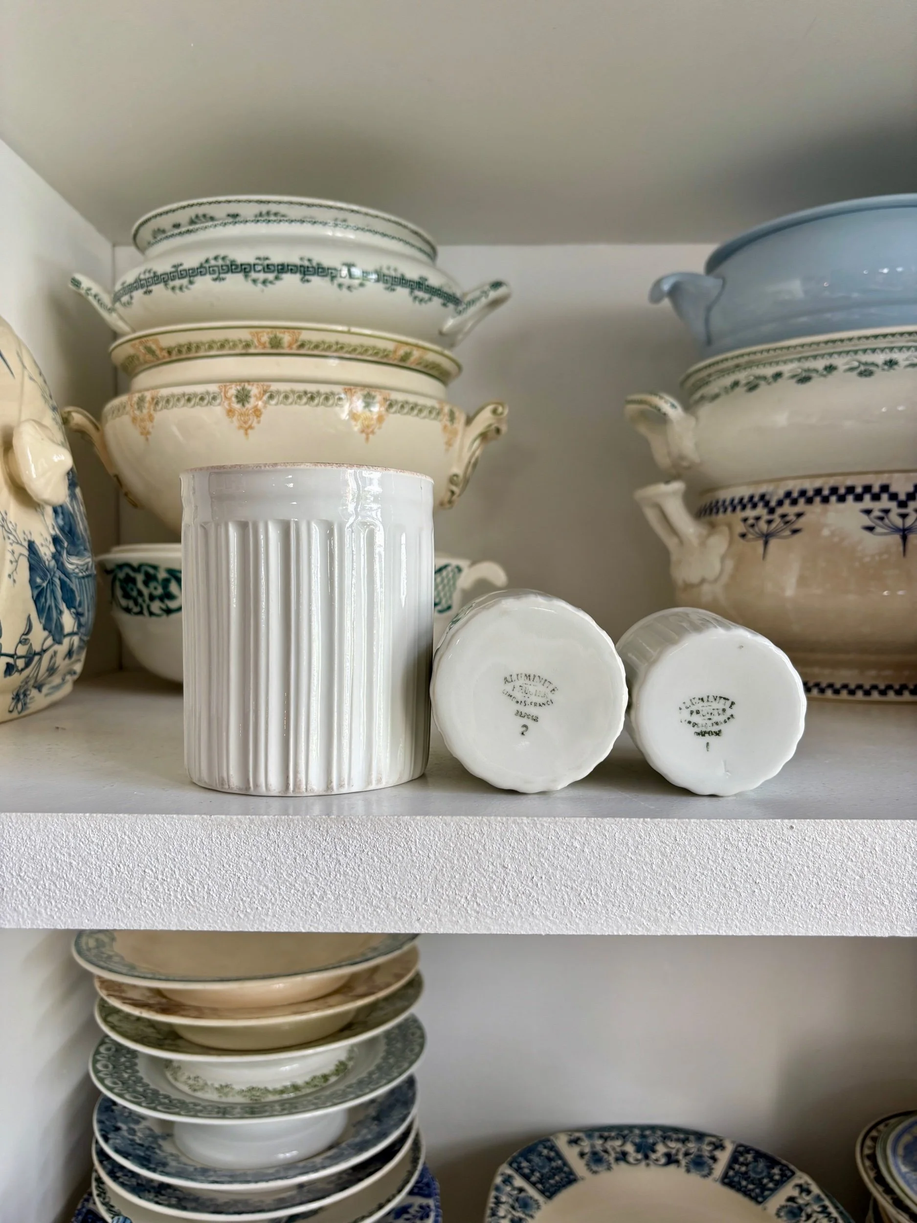 pots-porcelaine-blanc-limoges-decoration-vintage-axs-design-paris-france