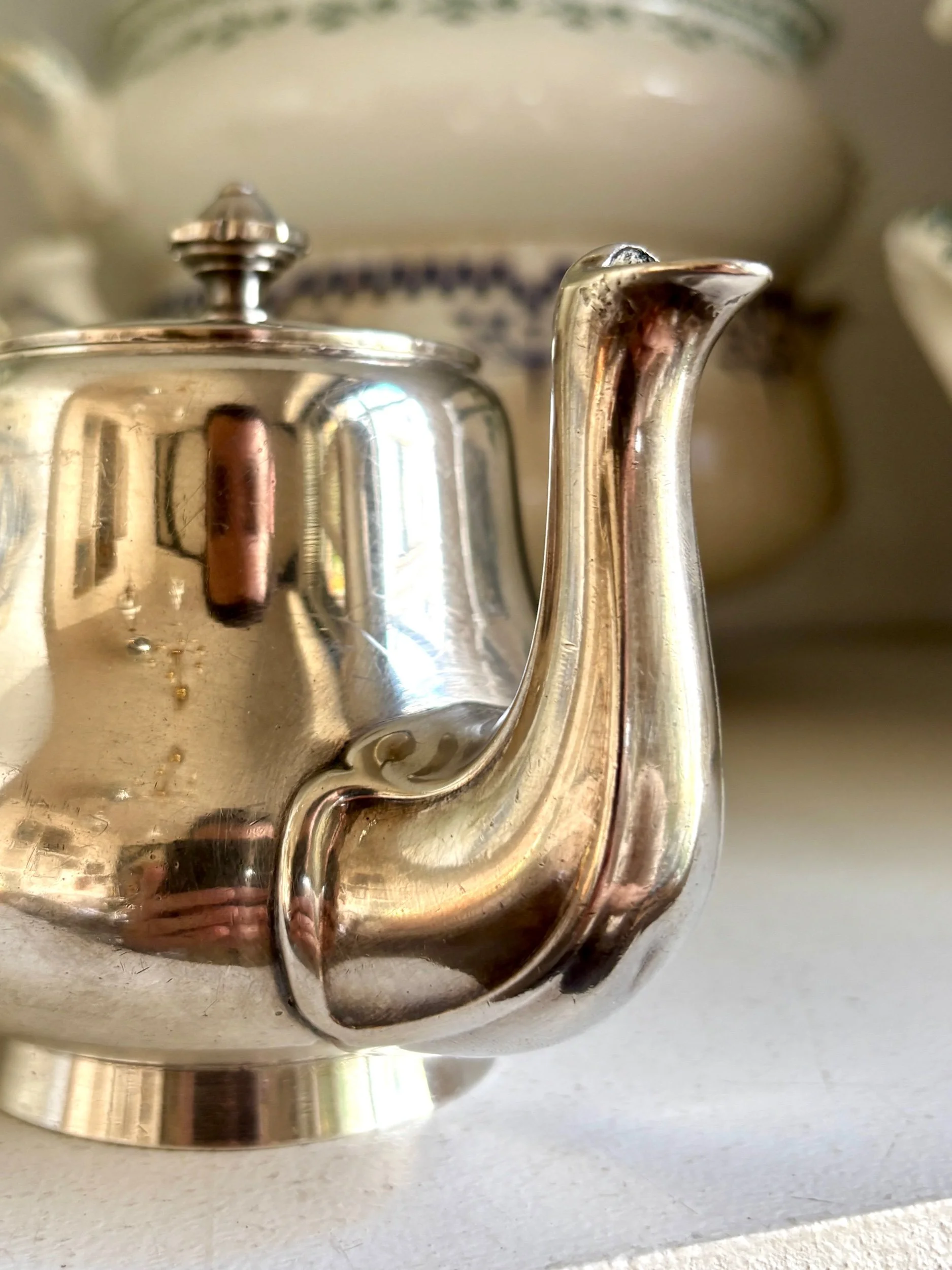 verseuse-the-cafe-metal-argente-christofle-vaisselle-vintage-axs-design-paris-france