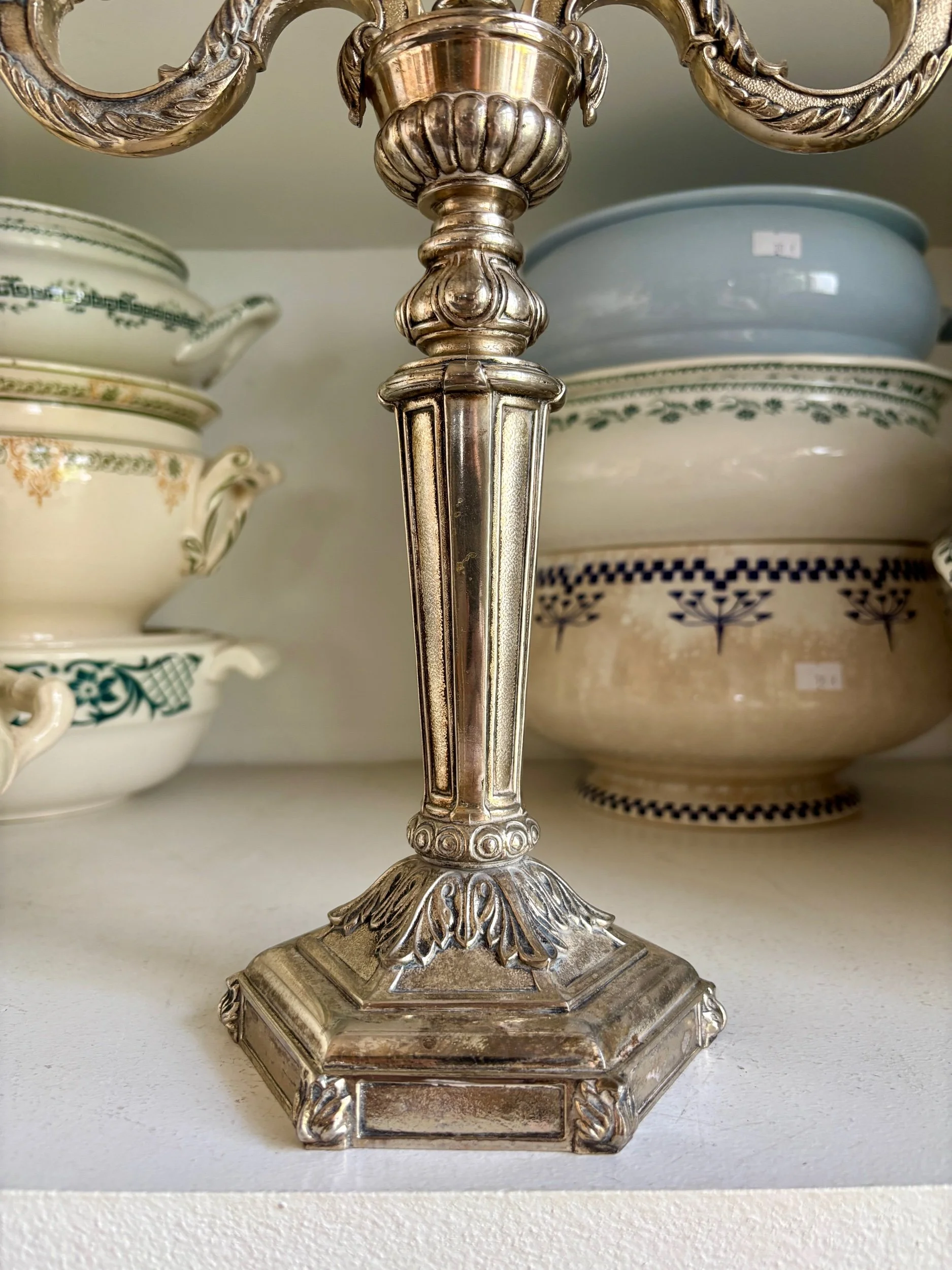 chandelier-2-feux-metal-argente-louis-xv-decoration-classique-vintage-axs-design-paris-france