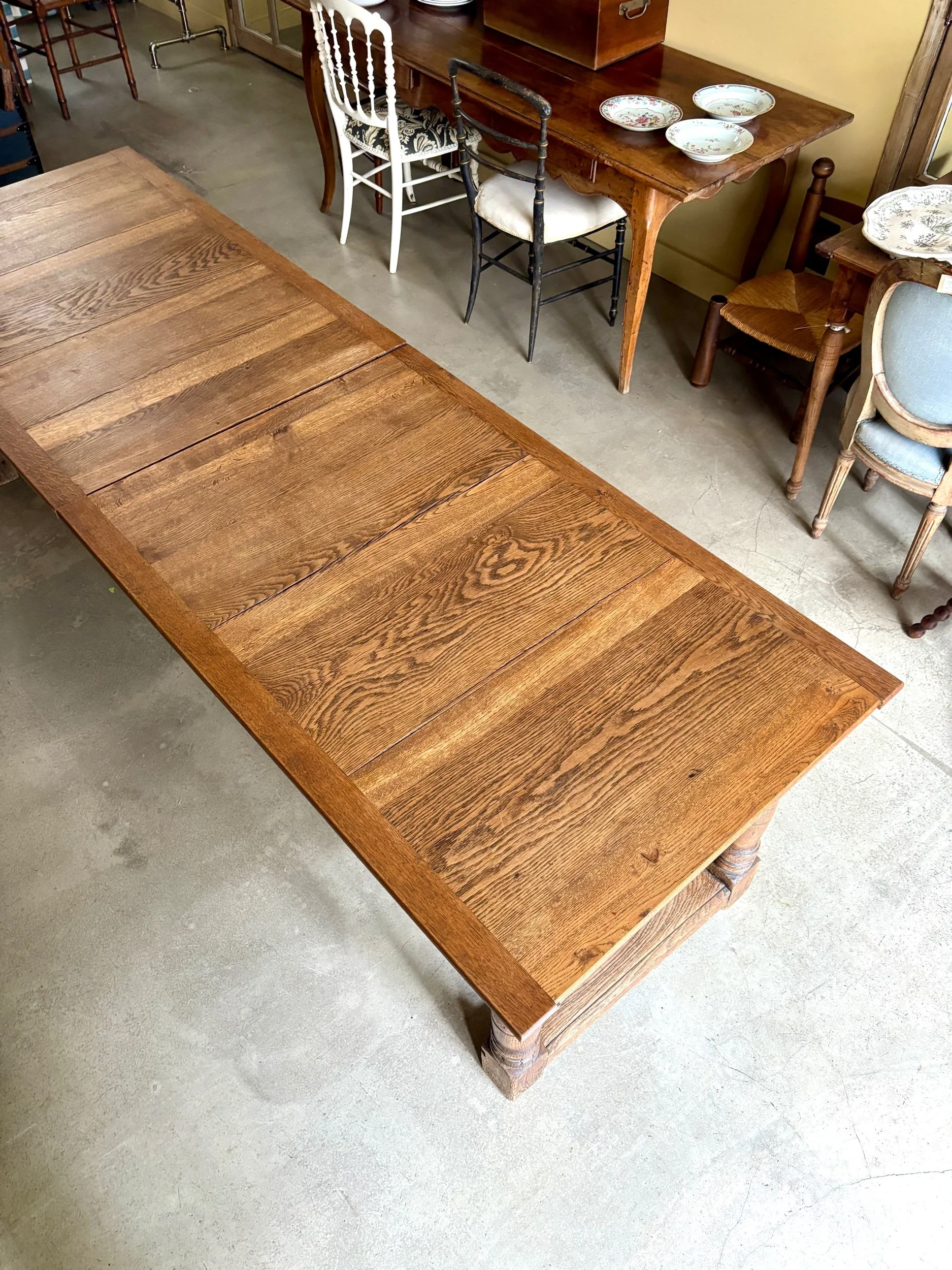 table-drapier-bois-massif-meuble-vintage-axs-design-paris-france