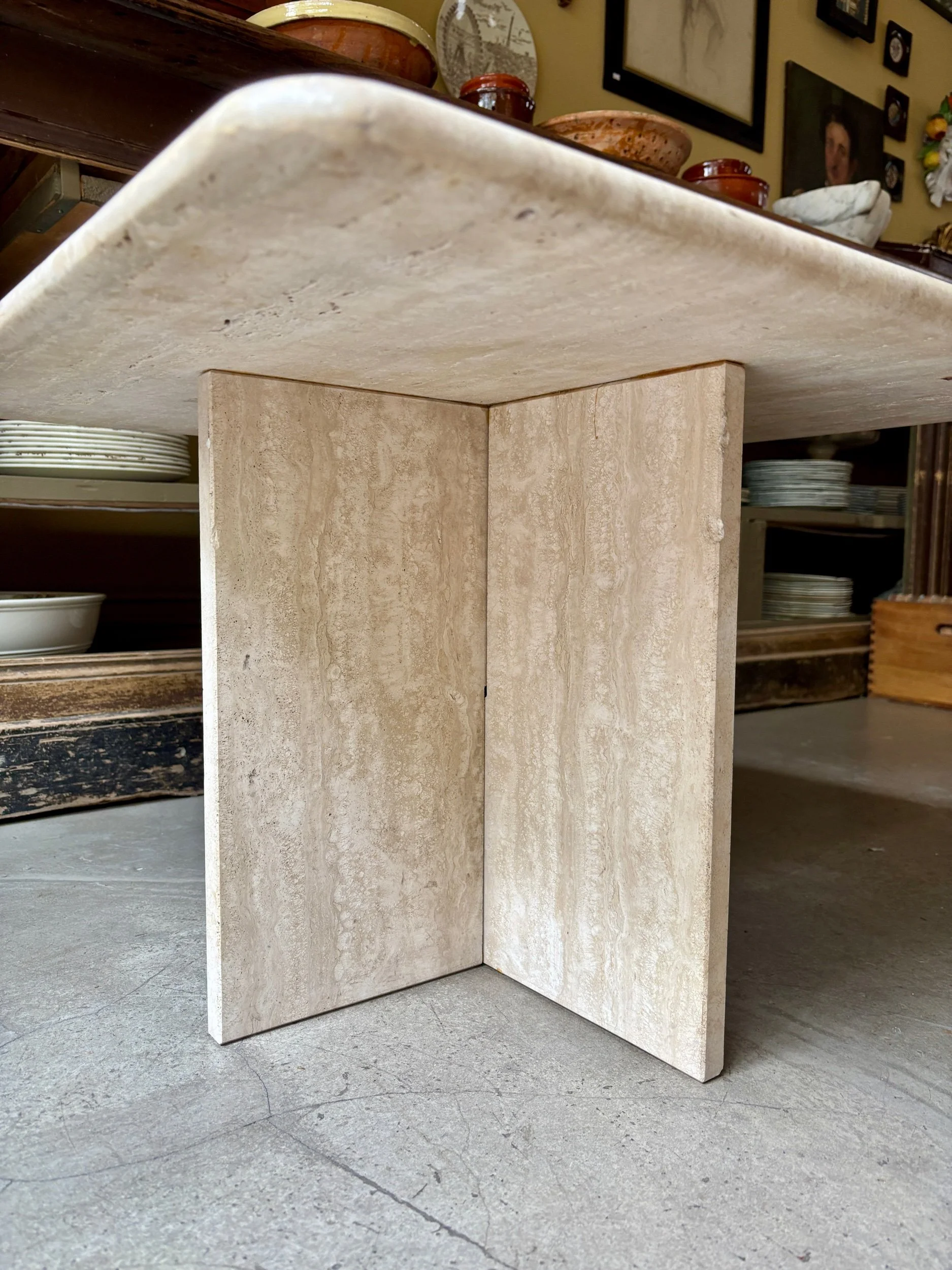 table-basse-appoint-travertin-meuble-vintage-axs-design-paris-france