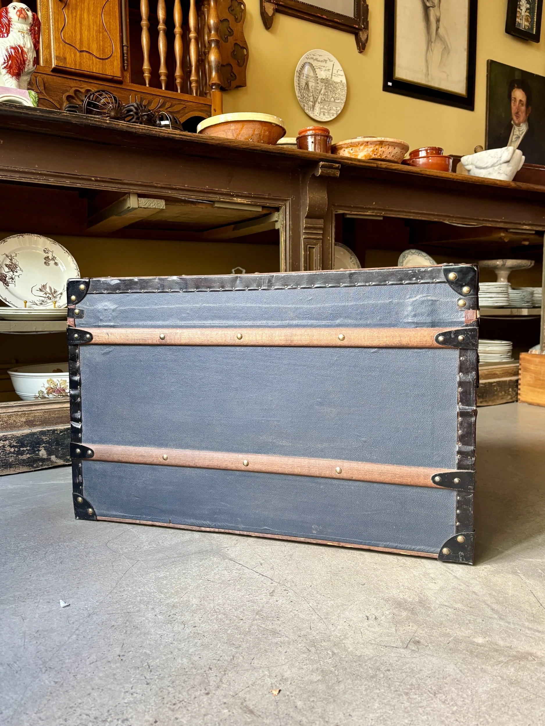 malle-desire-richard-meuble-rangement-vintage-axs-design-paris-france