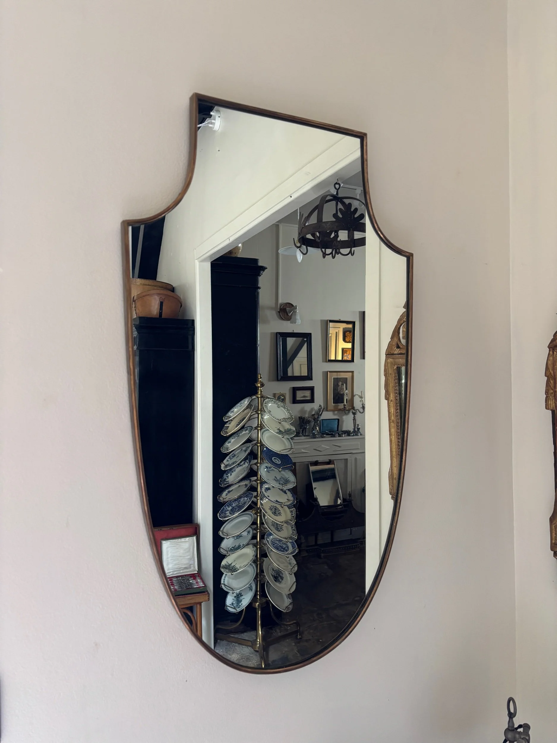 miroir-ecusson-metal-dore-decoration-vintage-axs-design-paris-france