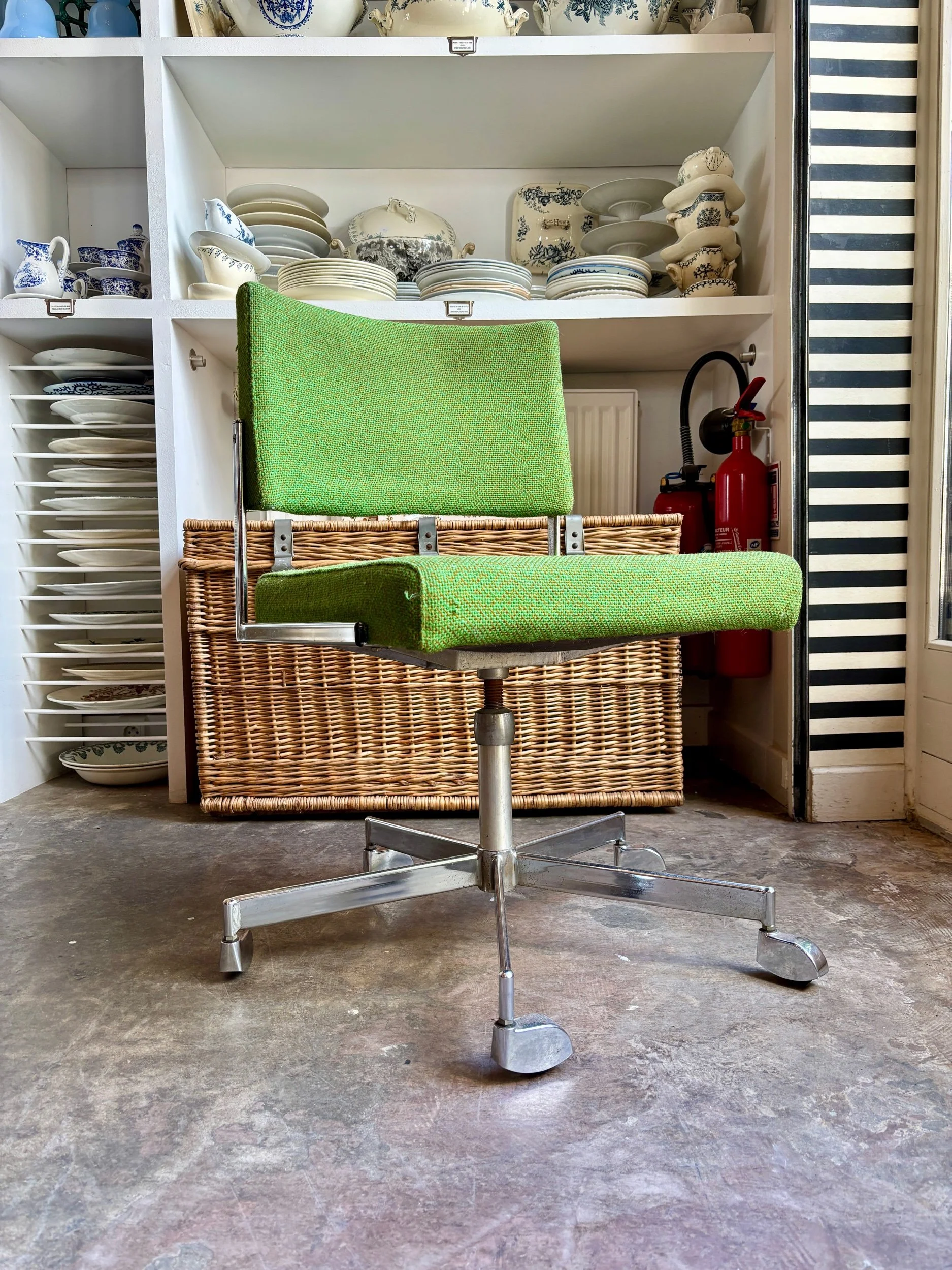 chaise-bureau-coton-vert-metal-chrome-assise-vintage-axs-design-paris-france
