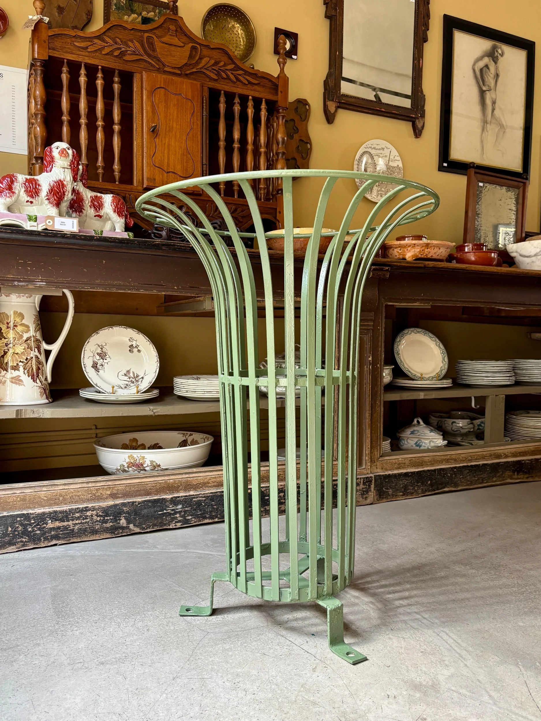 poubelle-cache-pot-jardin-metal-vert-decoration-vintage-axs-design-paris-france