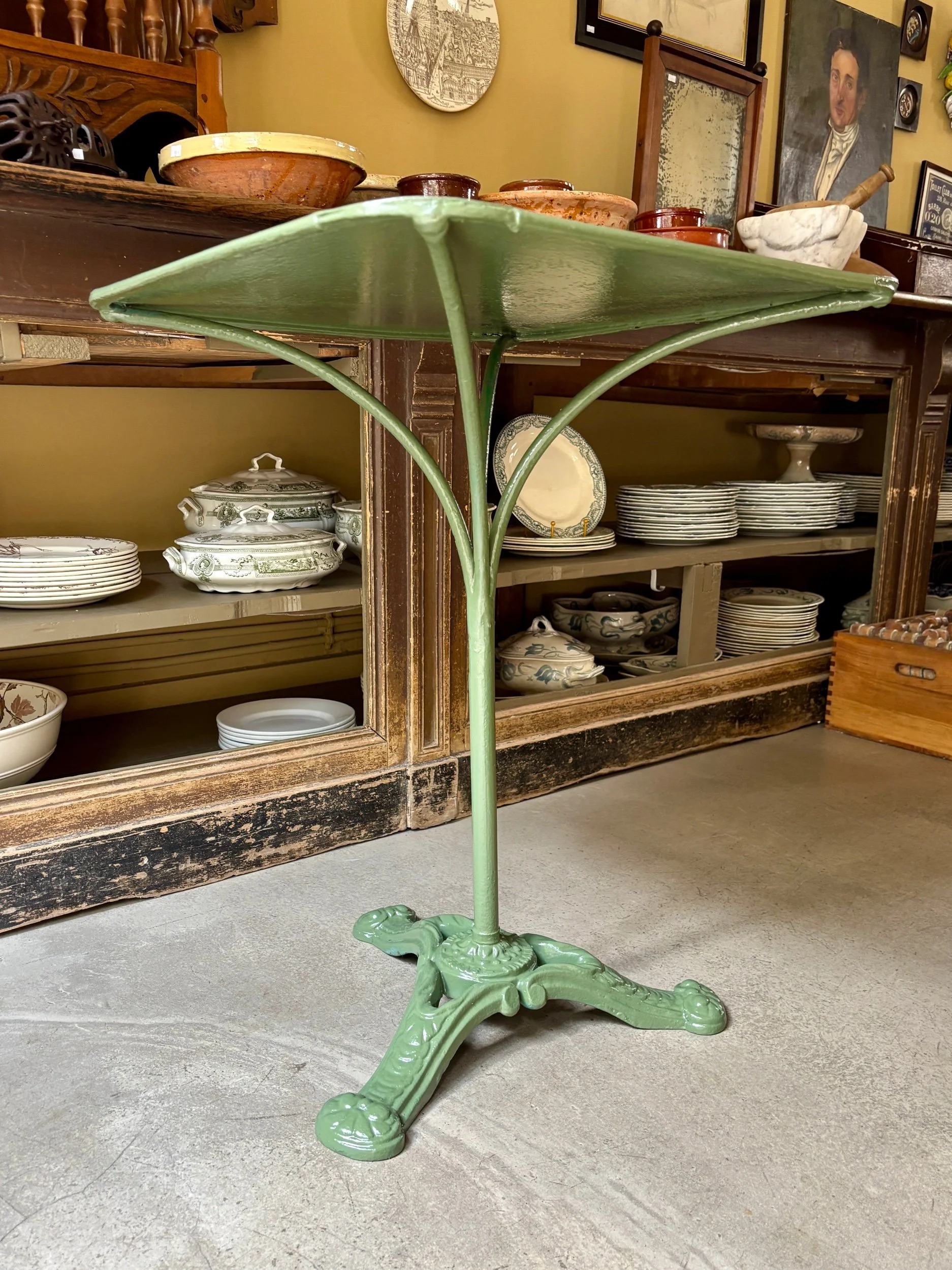 table-jardin-metal-fer-forge-vert-mobilier-exterieur-axs-design-paris-france