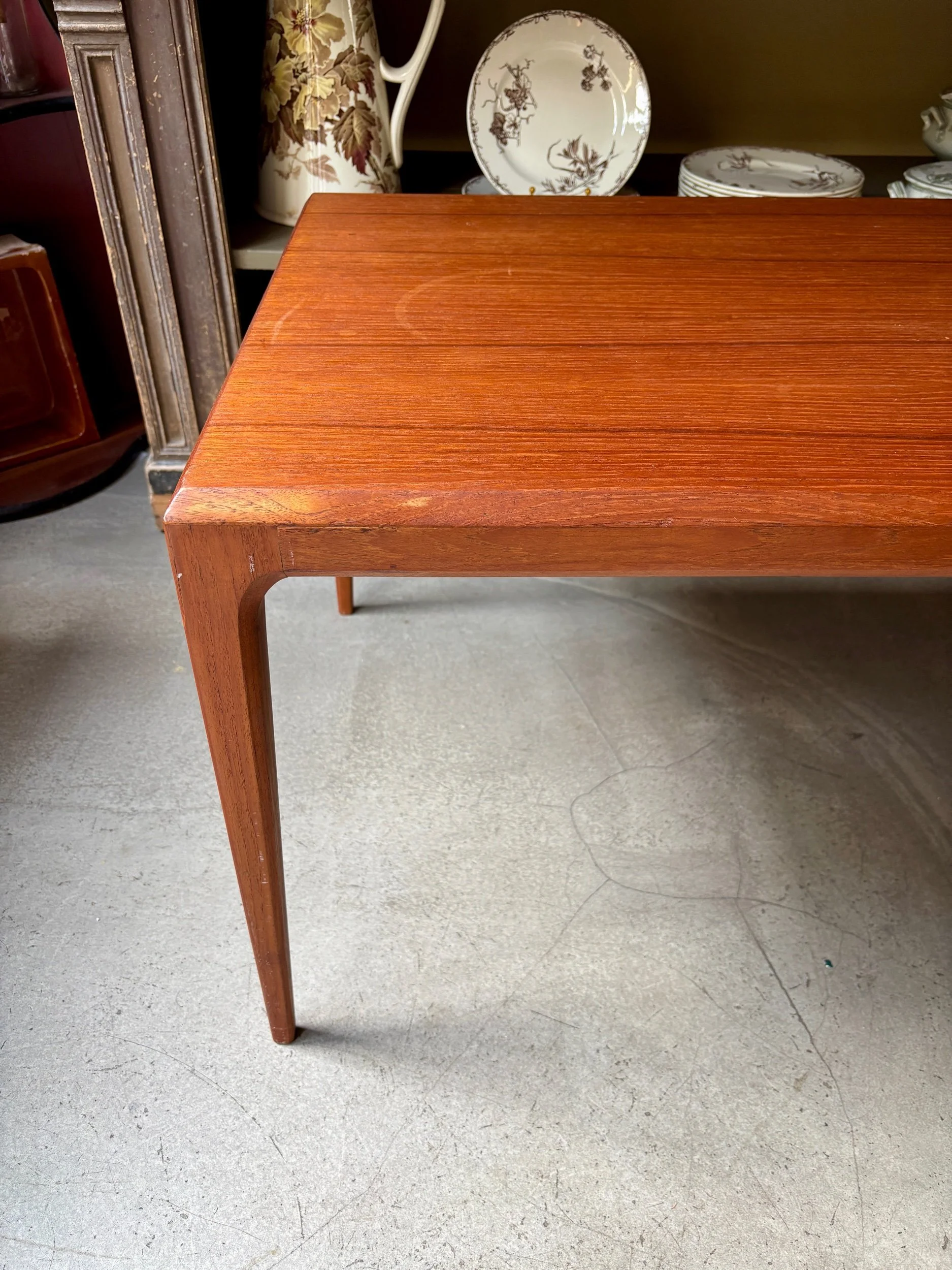 table-basse-teck-johannes-andersen-scandinave-meuble-vintage-axs-design-paris-france