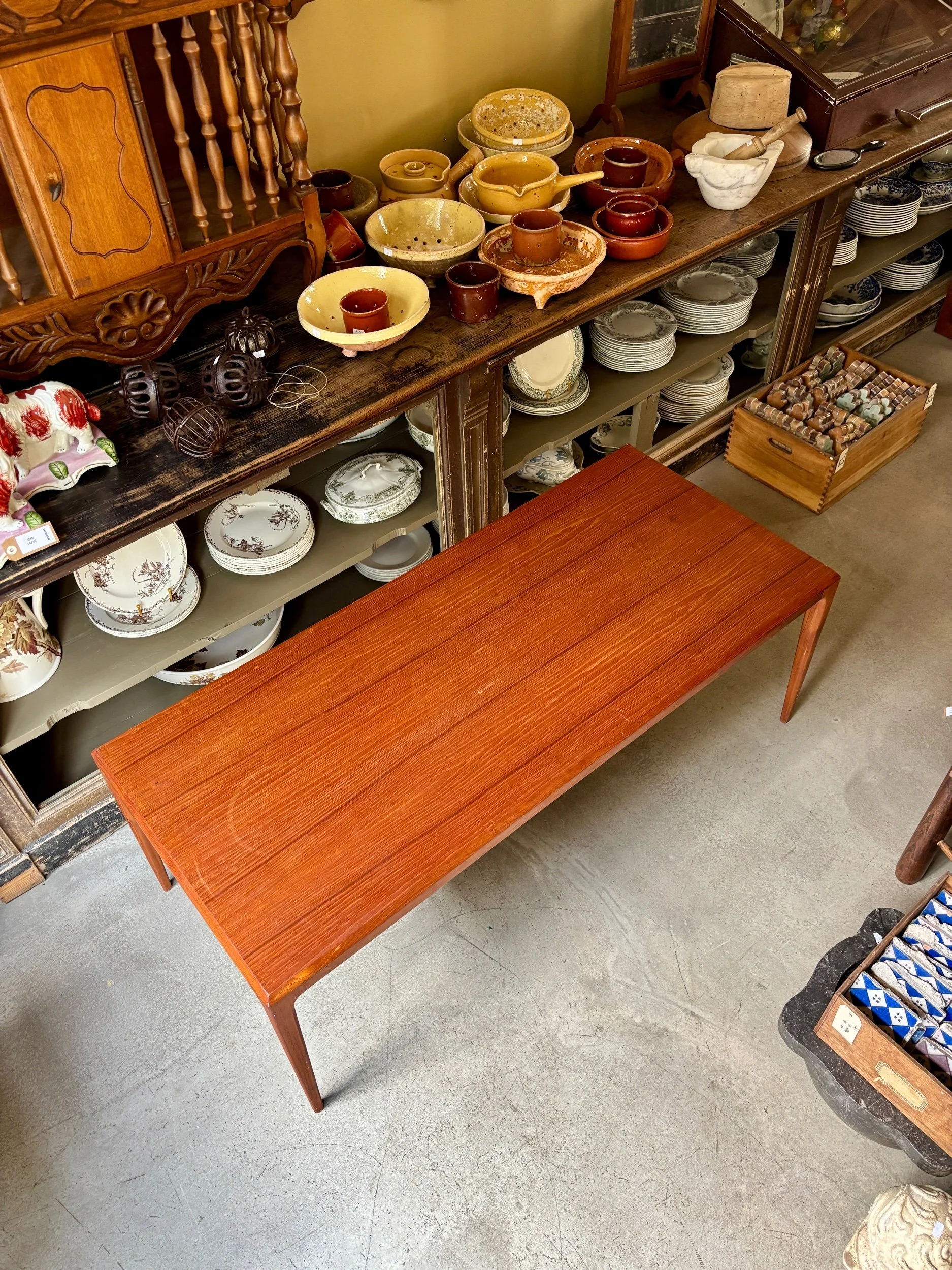 table-basse-teck-johannes-andersen-scandinave-meuble-vintage-axs-design-paris-france
