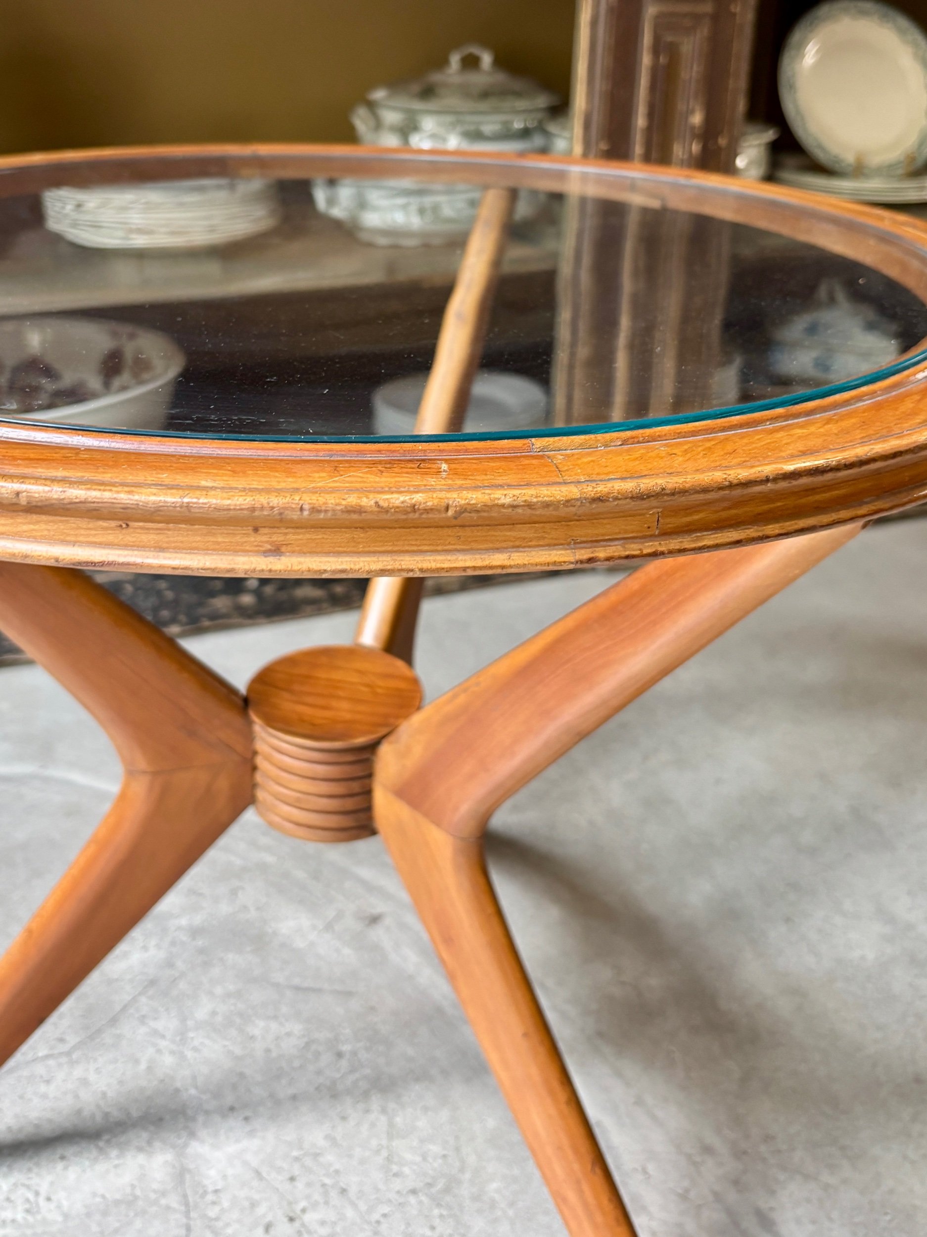 table-basse-appoint-bois-fonce-verre-meuble-vintage-axs-design-paris-france
