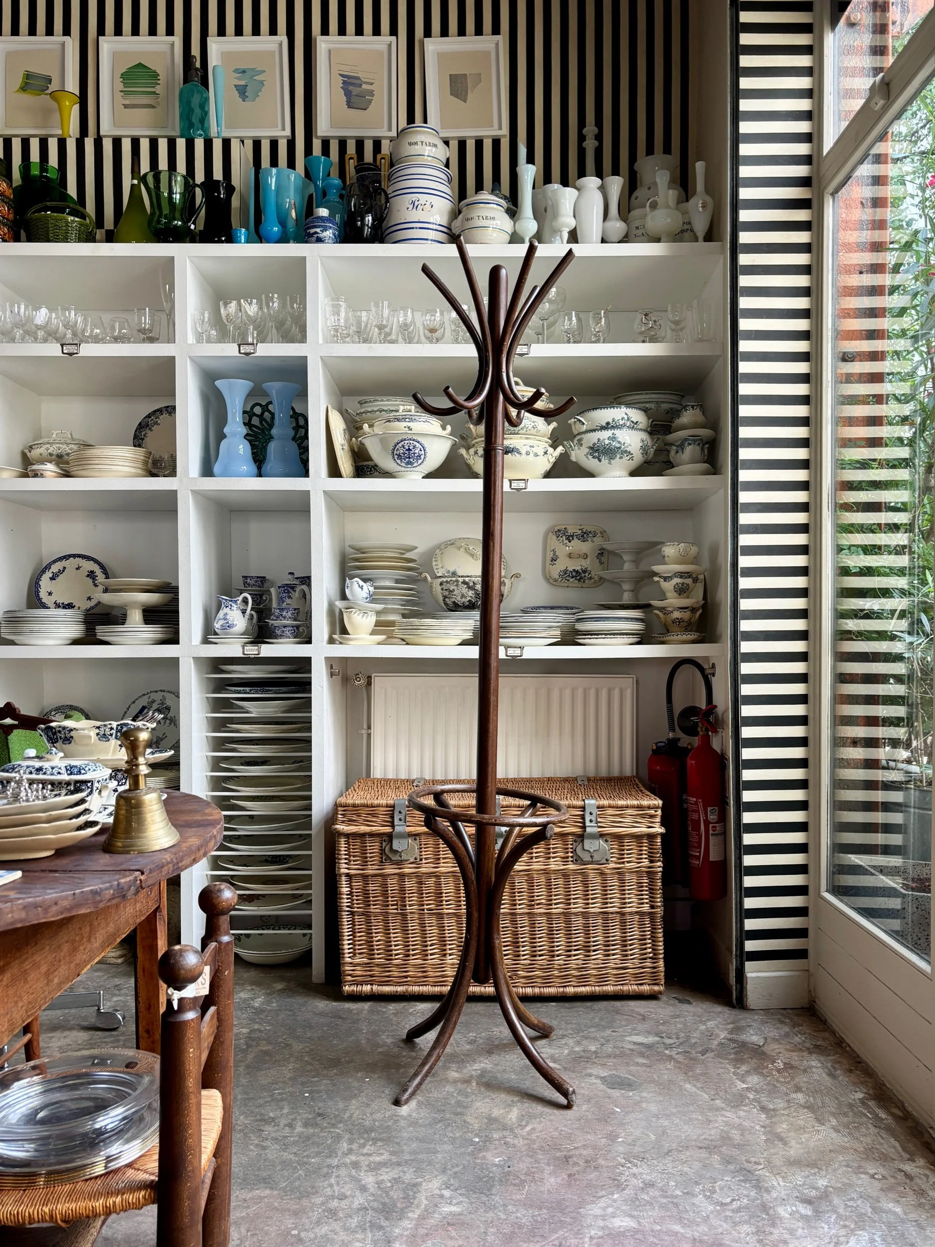 porte-manteau-bistrot-bois-meuble-vintage-axs-design-paris-france