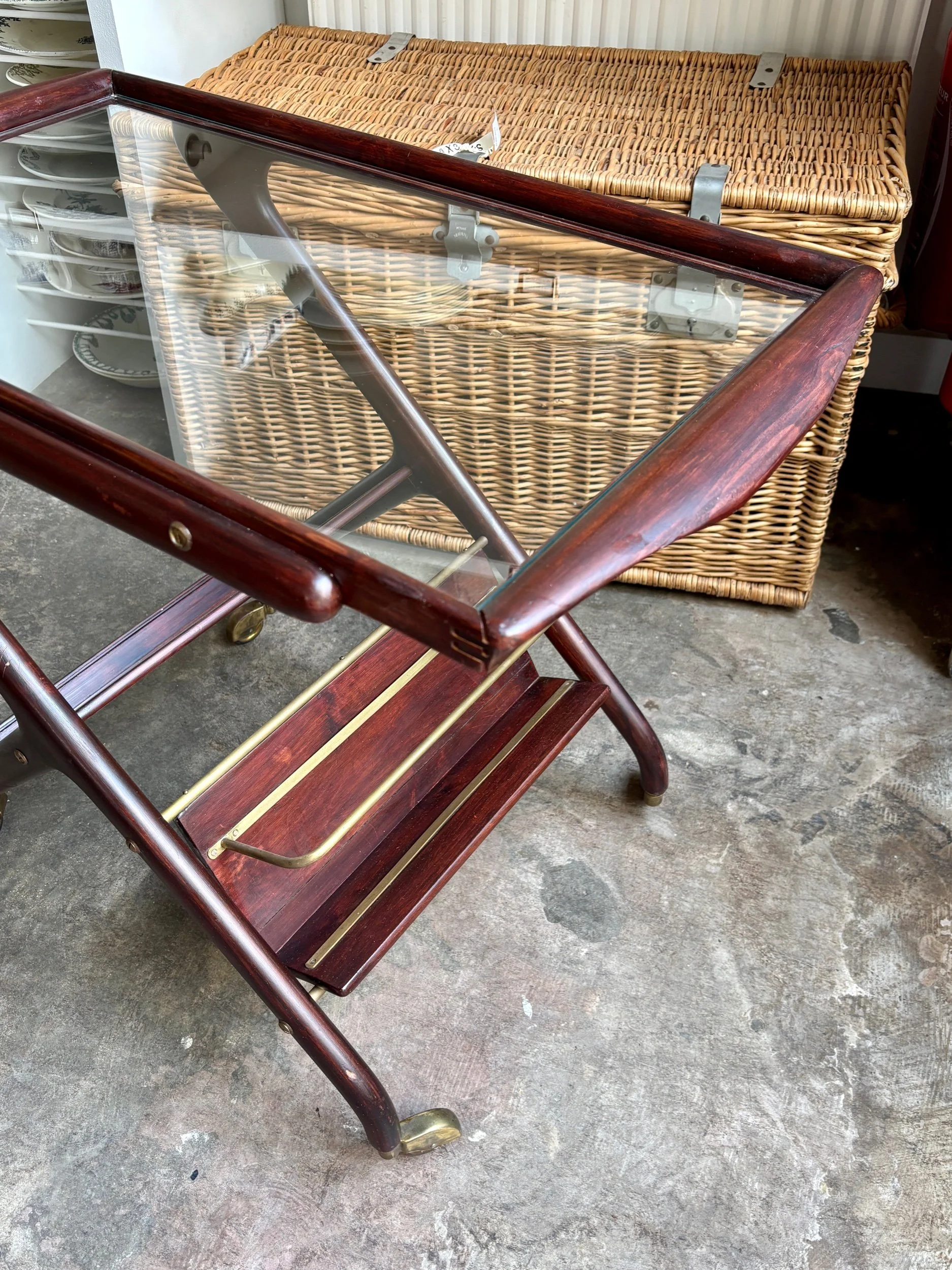 desserte-cesare-lacca-italie-bois-verre-meuble-vintage-axs-design-paris-france