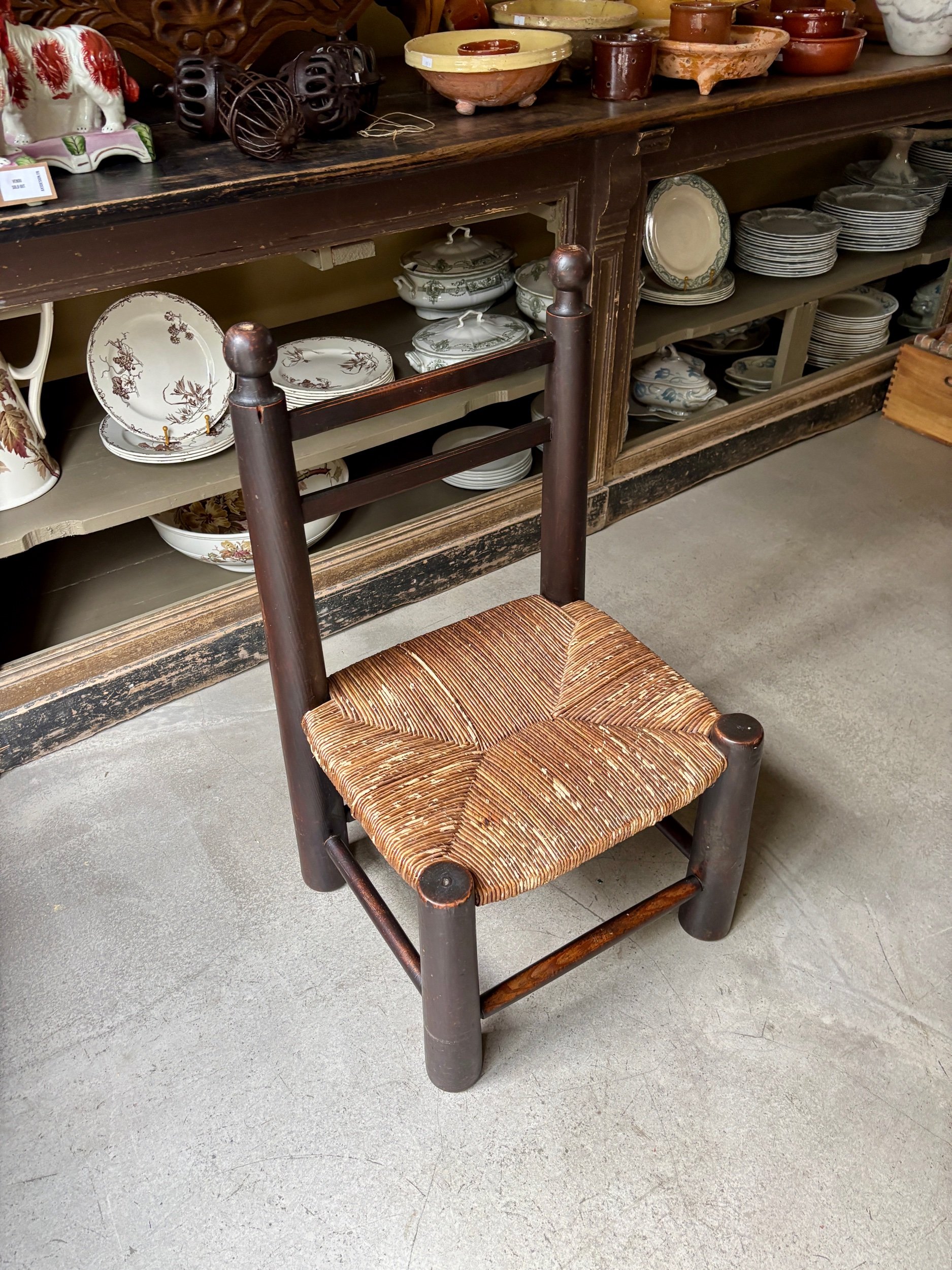 chaise-basse-george-robert-bois-paille-assise-vintage-axs-design-paris-france