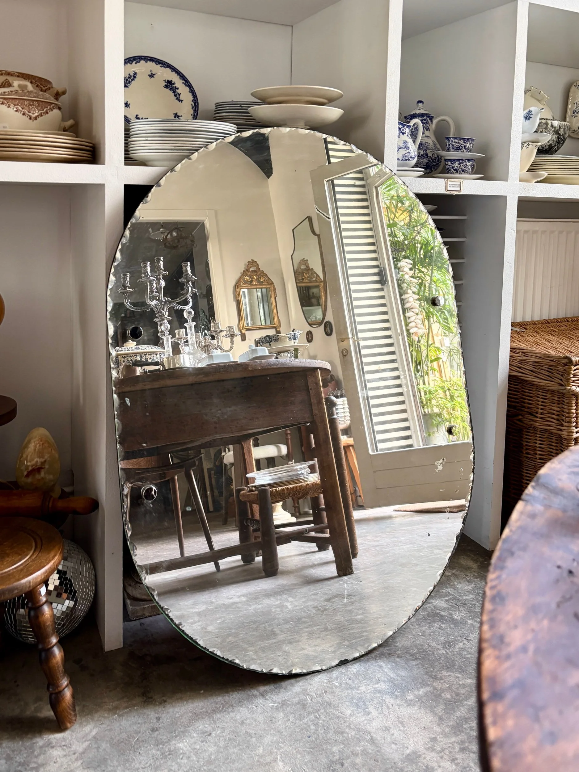Miroir oblong biseauté ⌀ 110 x 81 cm