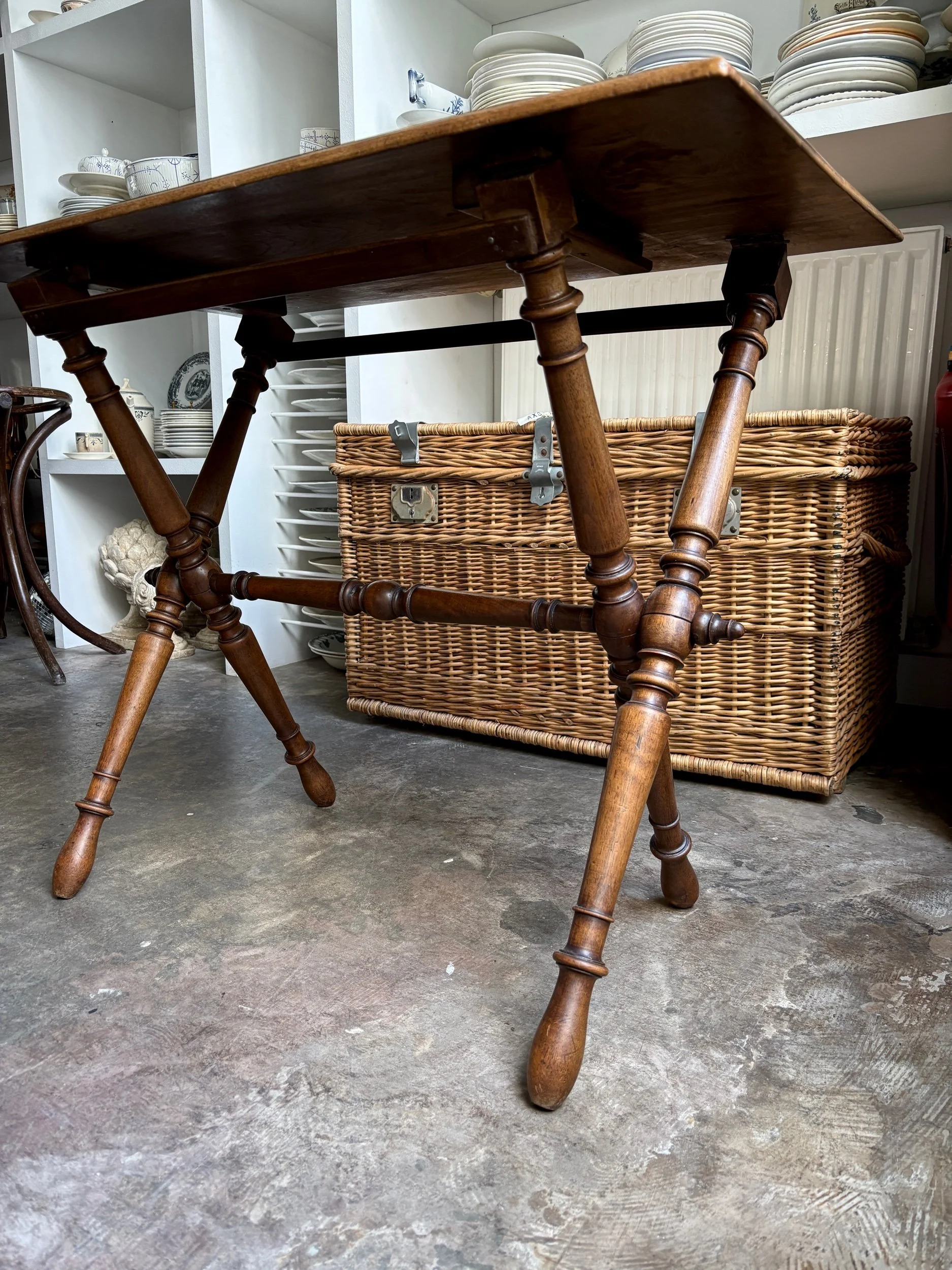 table-pliante-bois-meuble-vintage-axs-design-paris-france