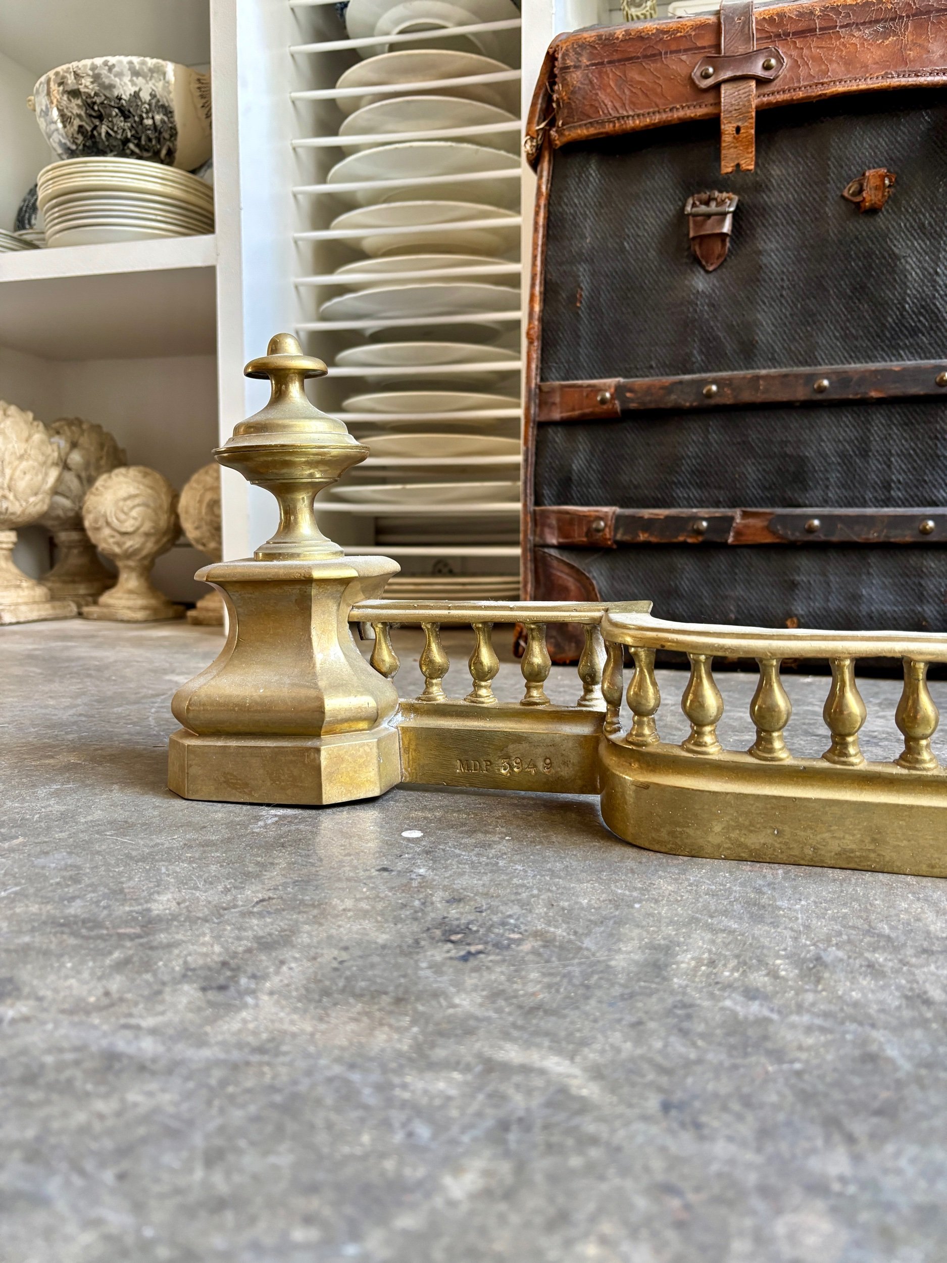 barre-foyer-cheminee-bronze-dore-decoration-vintage-axs-design-paris-france