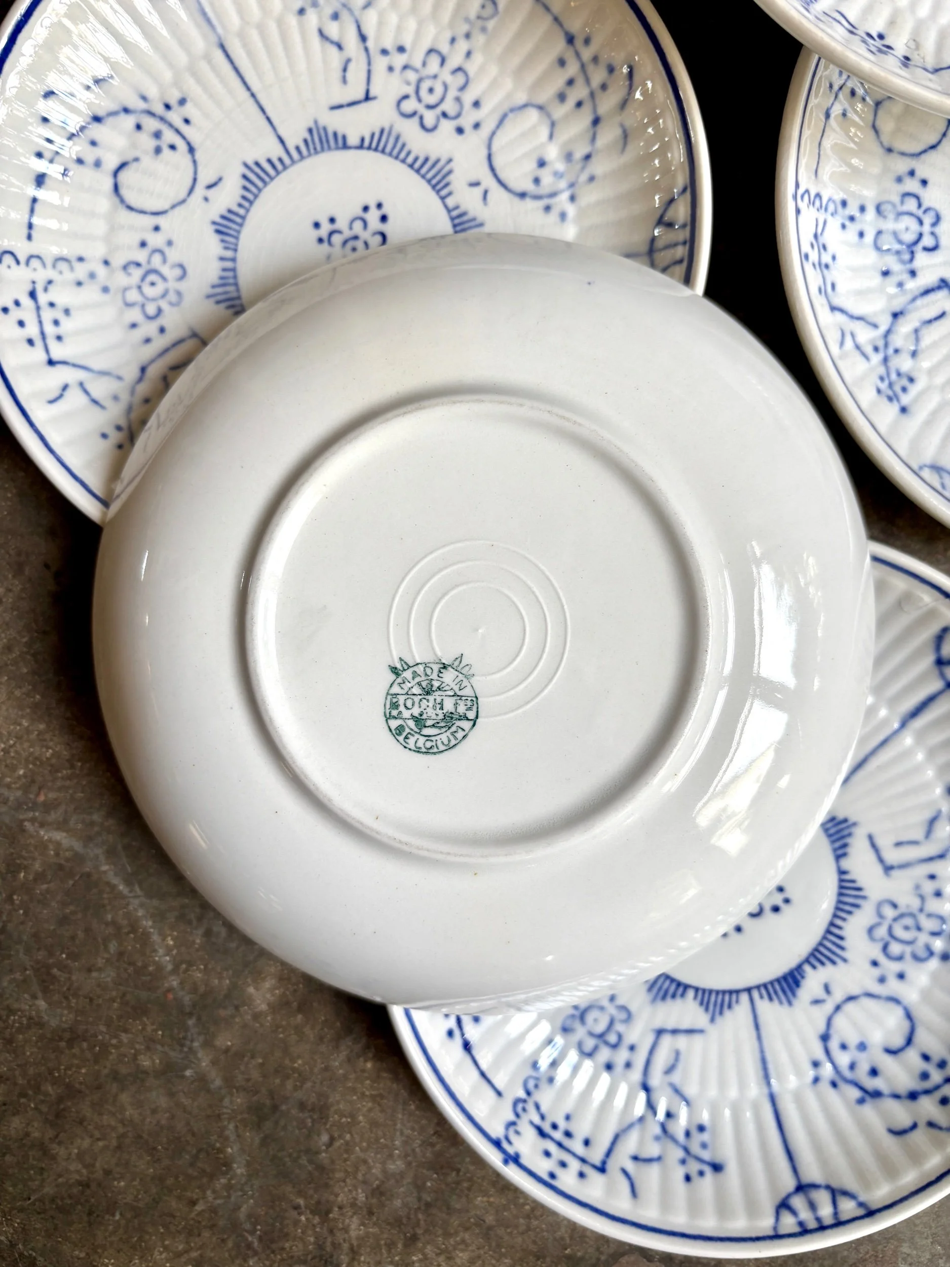 assiettes-pain-boch-la-louviere-copenhague-faience-bleu-vaisselle-vintage-axs-design-paris-france