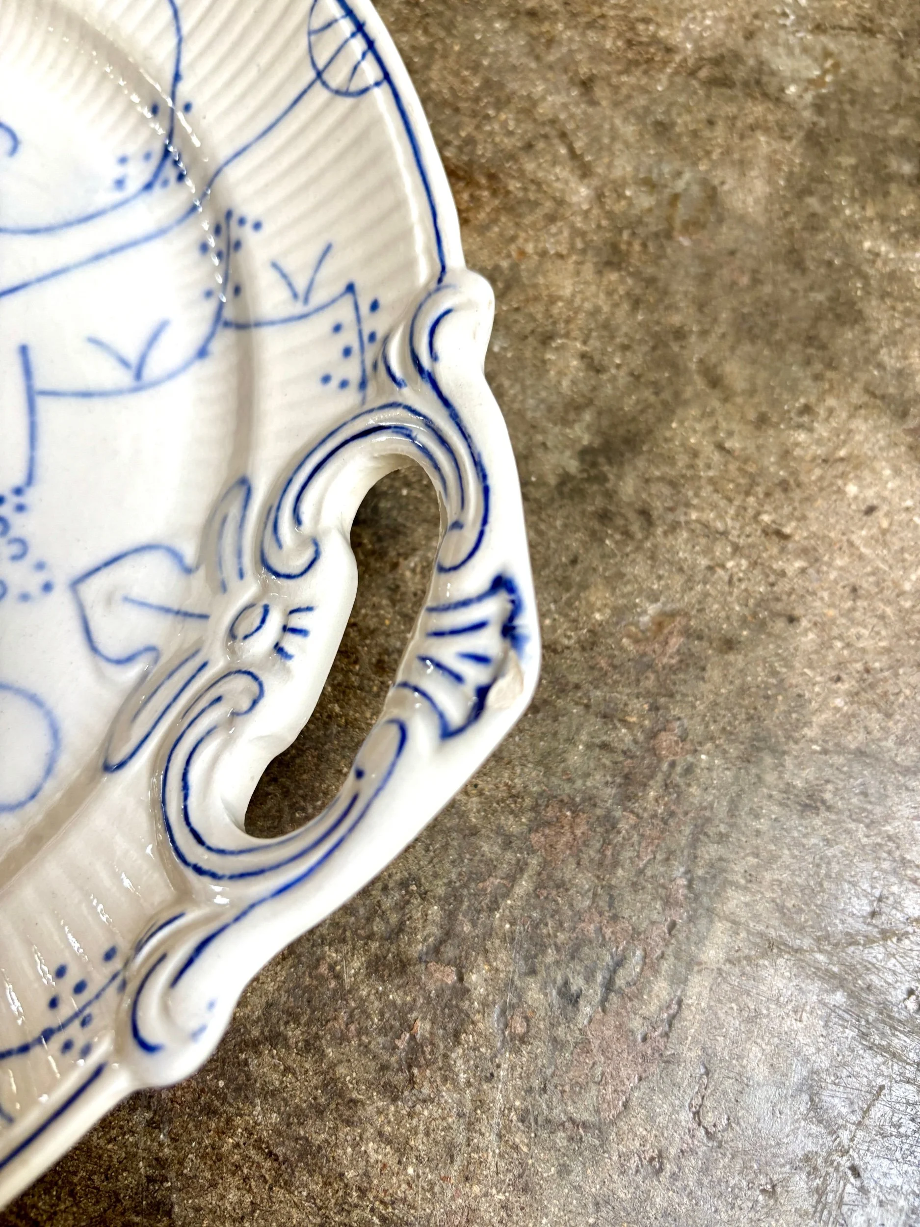 plat-boch-la-louviere-copenhague-faience-bleu-vaisselle-vintage-axs-design-paris-france