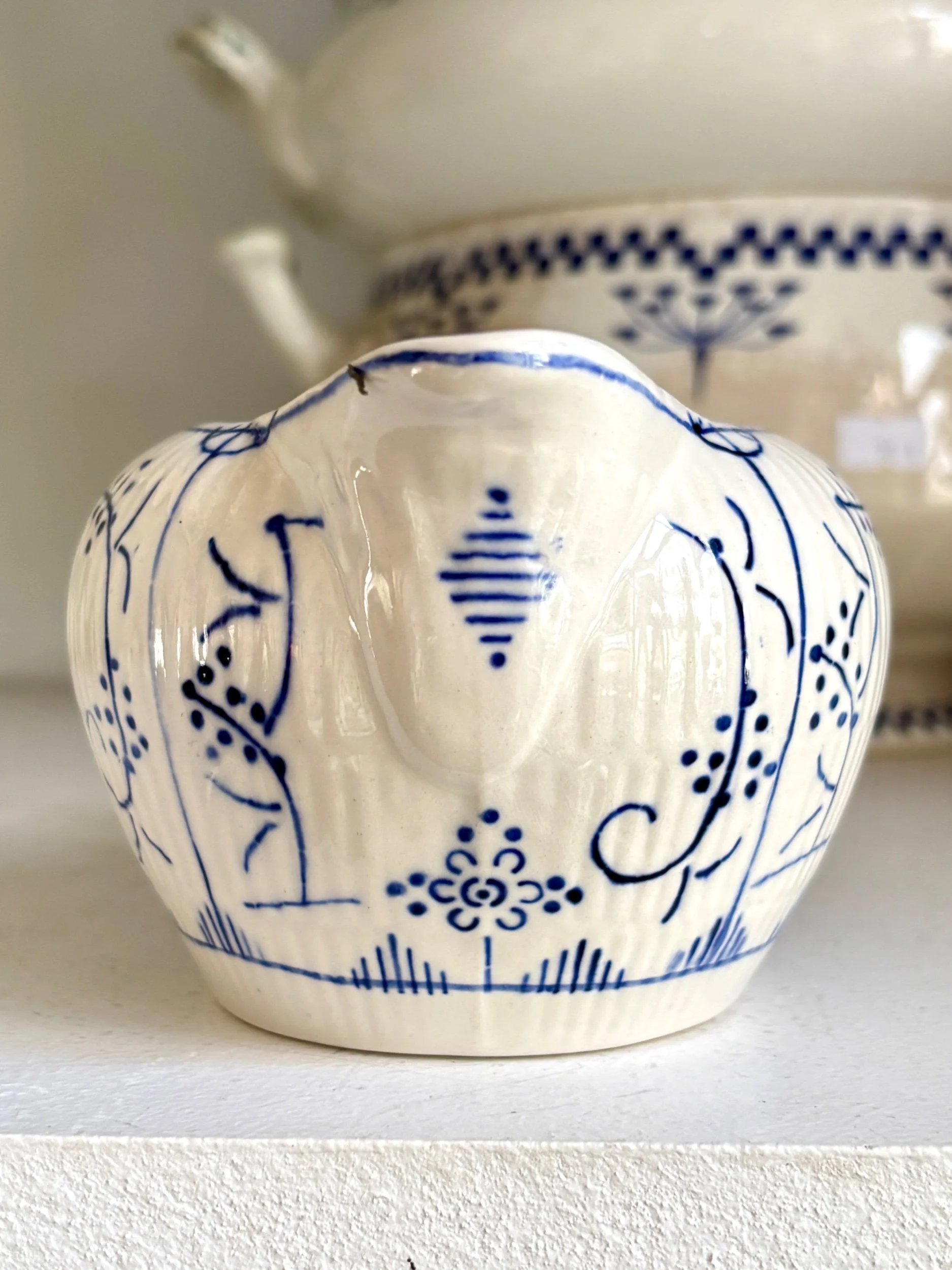 pichet-boch-la-louviere-copenhague-faience-bleu-vaisselle-vintage-axs-design-paris-france