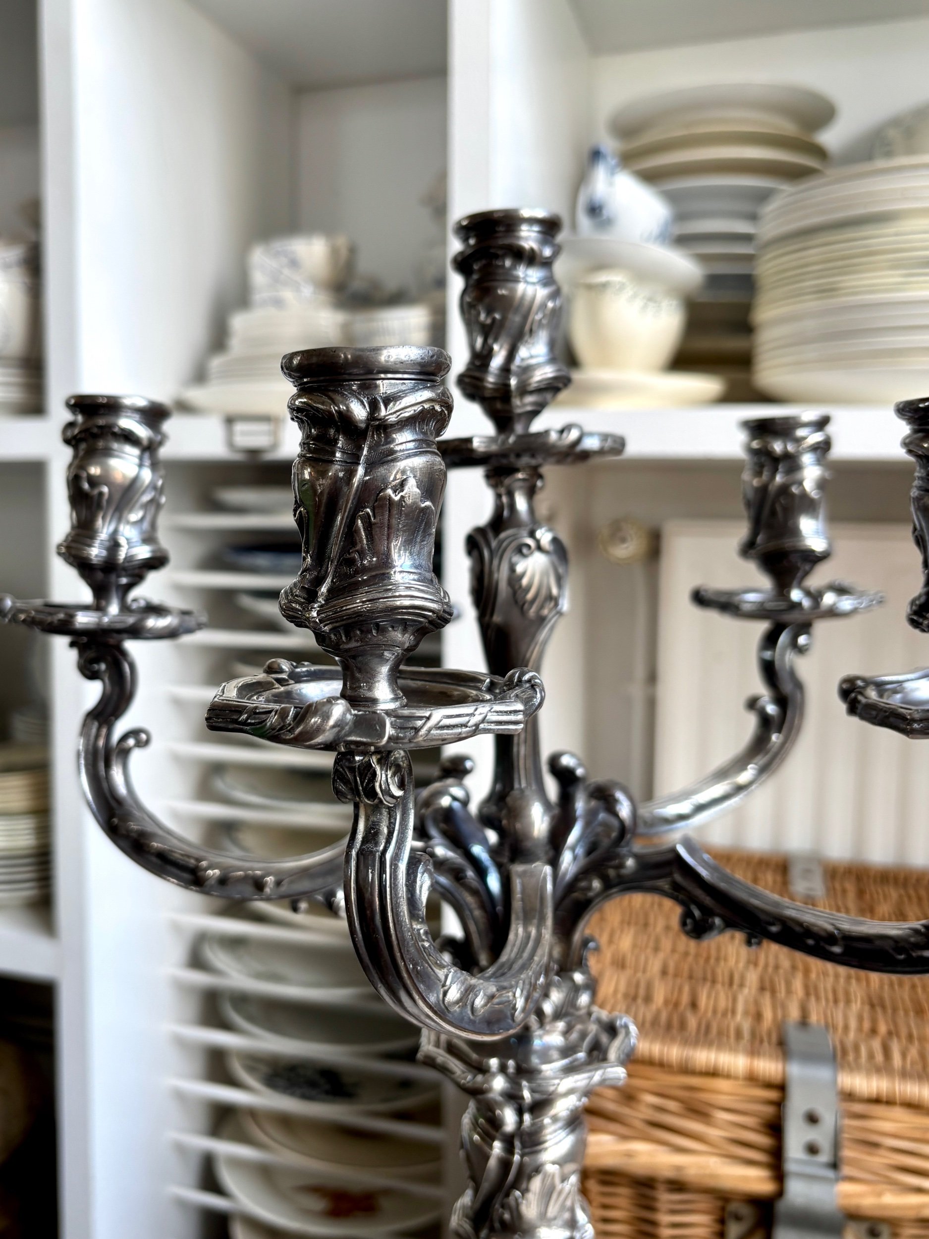 flambeau-chandelier-christofle-metal-argente-decoration-vintage-axs-design-paris-france