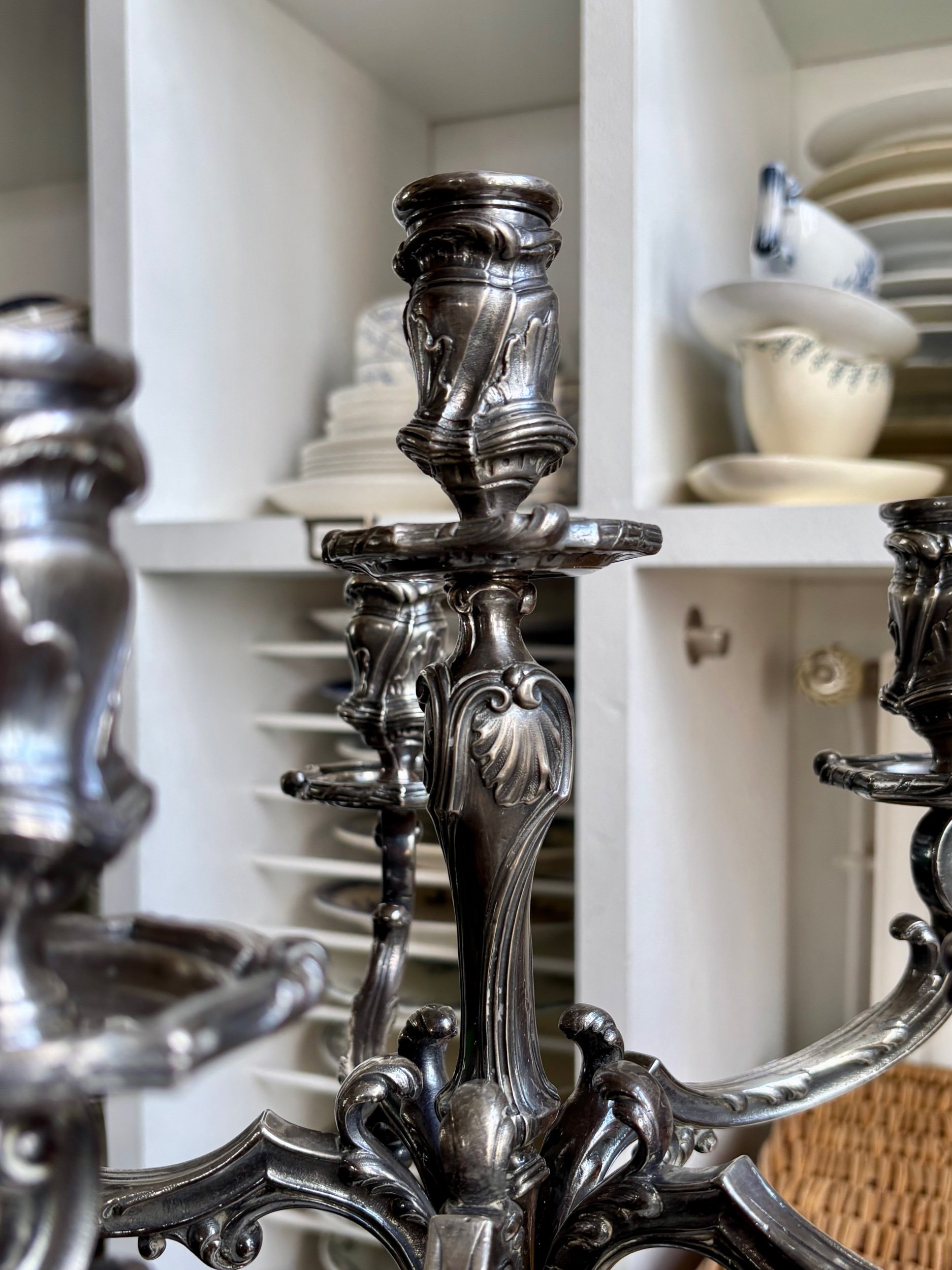 flambeau-chandelier-christofle-metal-argente-decoration-vintage-axs-design-paris-france
