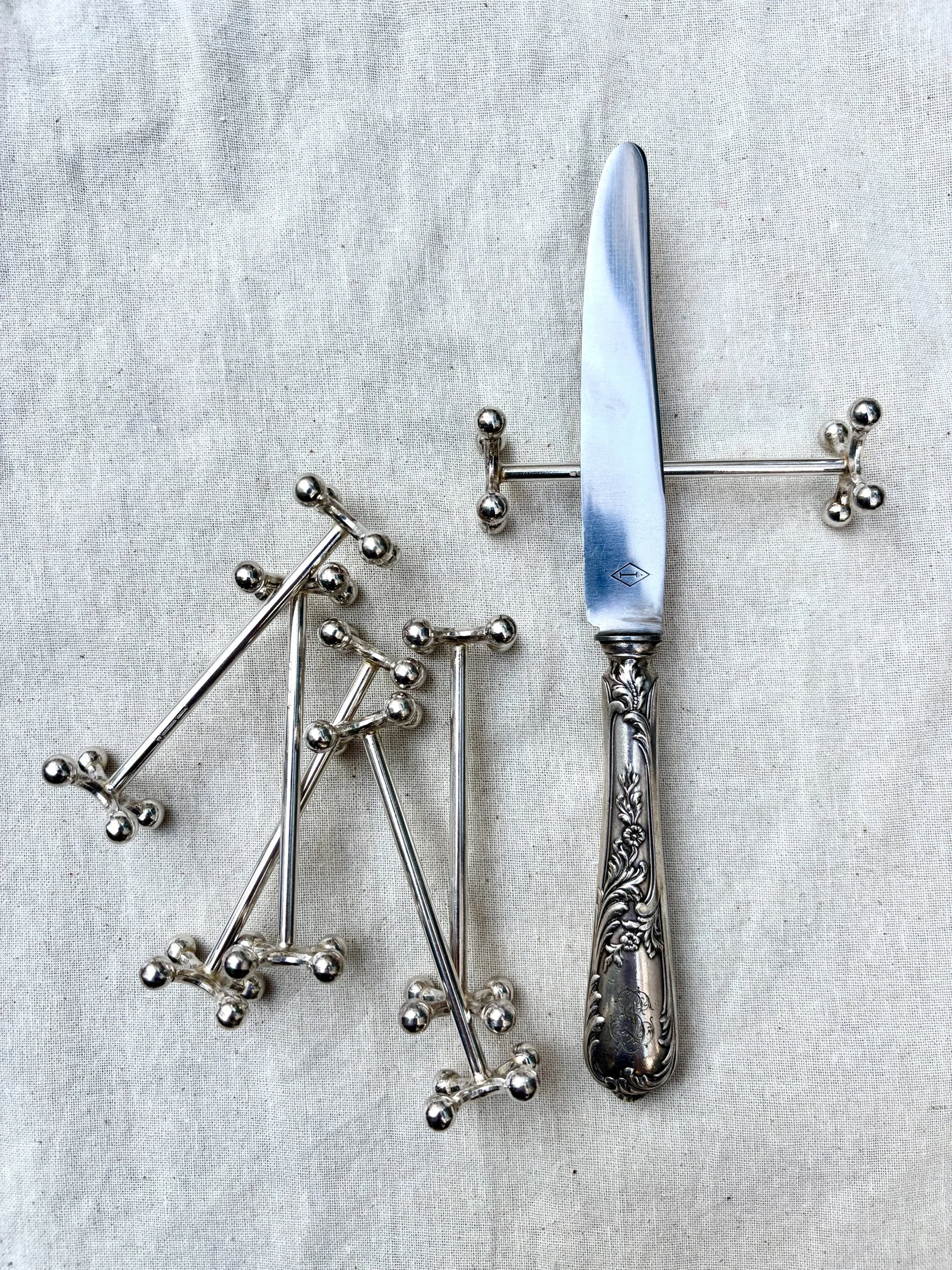 porte-couteau-christofle-metal-argente-vintage-axs-design-paris-france
