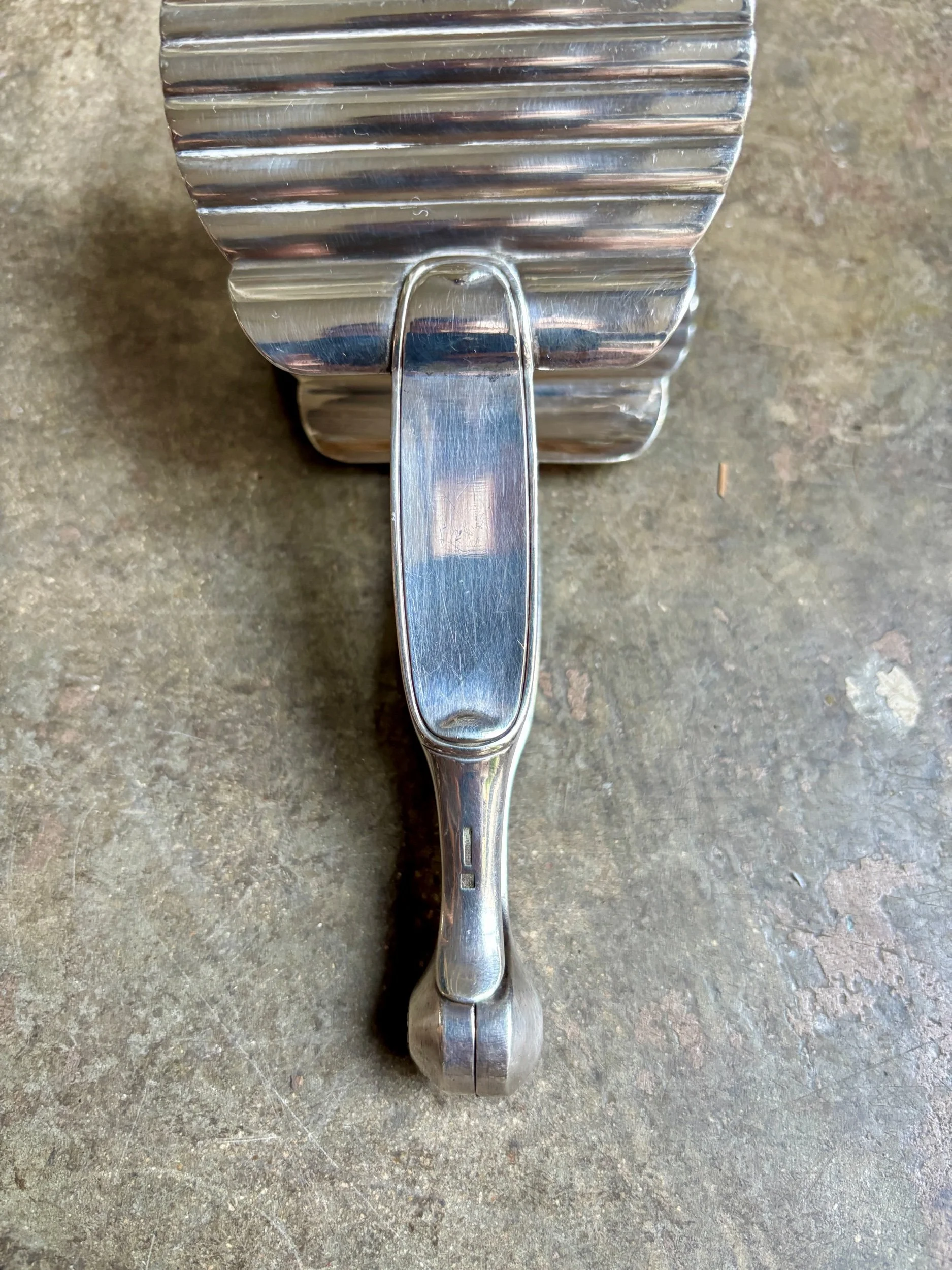 pince-asperge-christofle-metal-argent-couvert-service-vintage-axs-design-paris-france