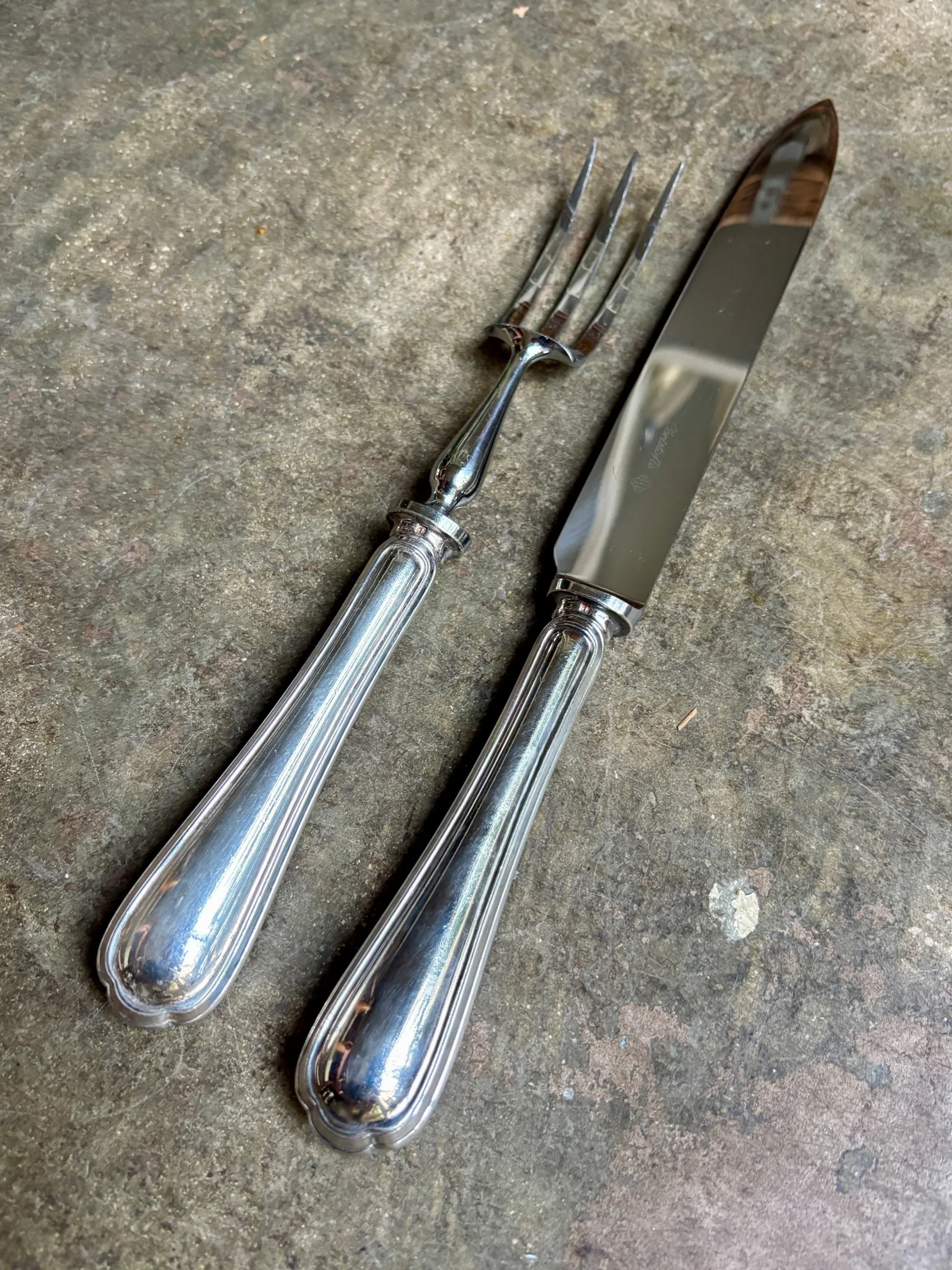 couverts-service-viande-christofle-spatours-metal-argent-couvert-service-vintage-axs-design-paris-france