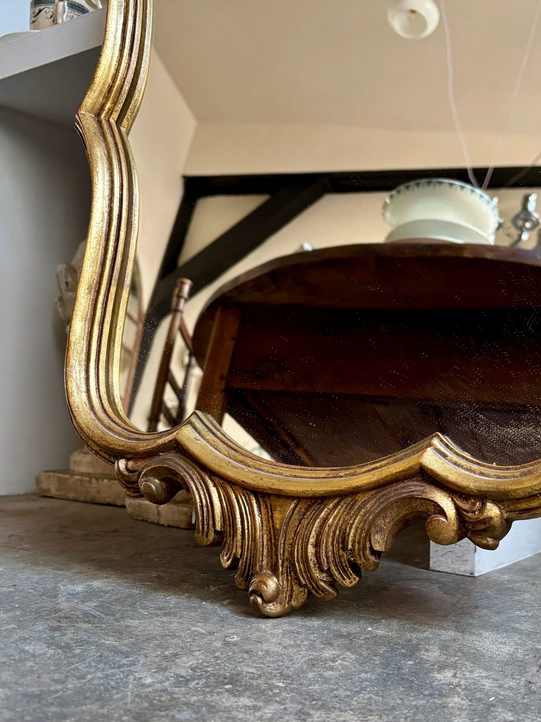 miroir-classique-dore-coquillage-decoration-vintage-axs-design-paris-france