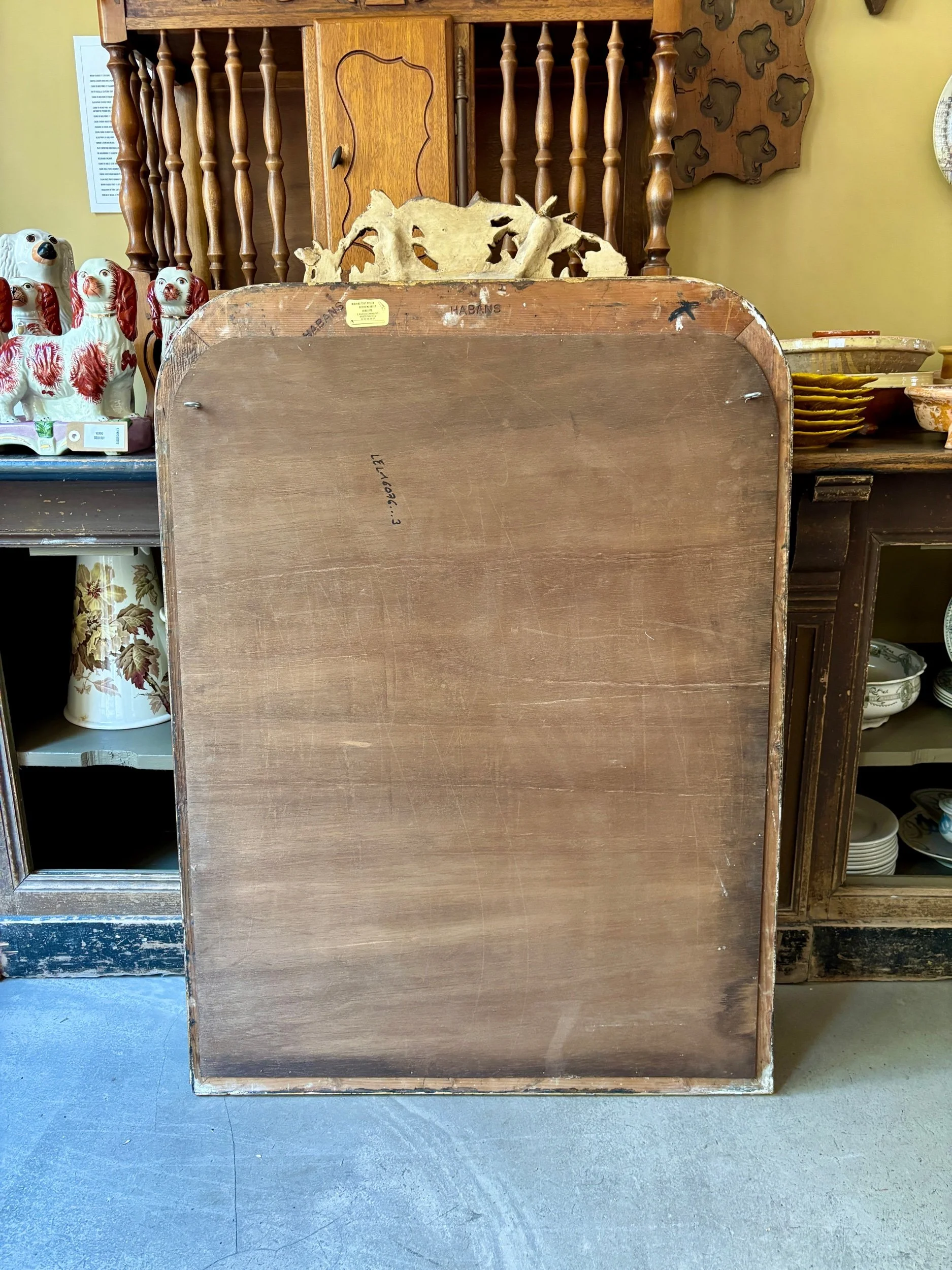 miroir-trumeau-dore-sculpte-moulure-classique-decoration-vintage-axs-design-paris-france