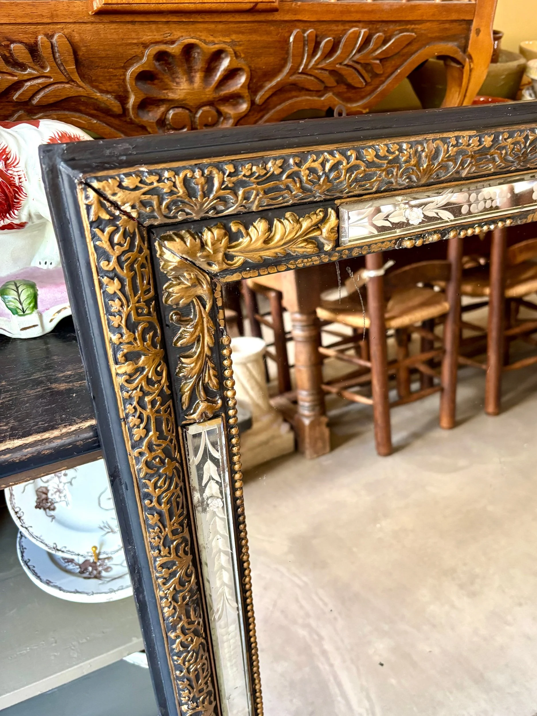 miroir-noir-dore-napoleon-iii-decoration-vintage-axs-design-paris-france